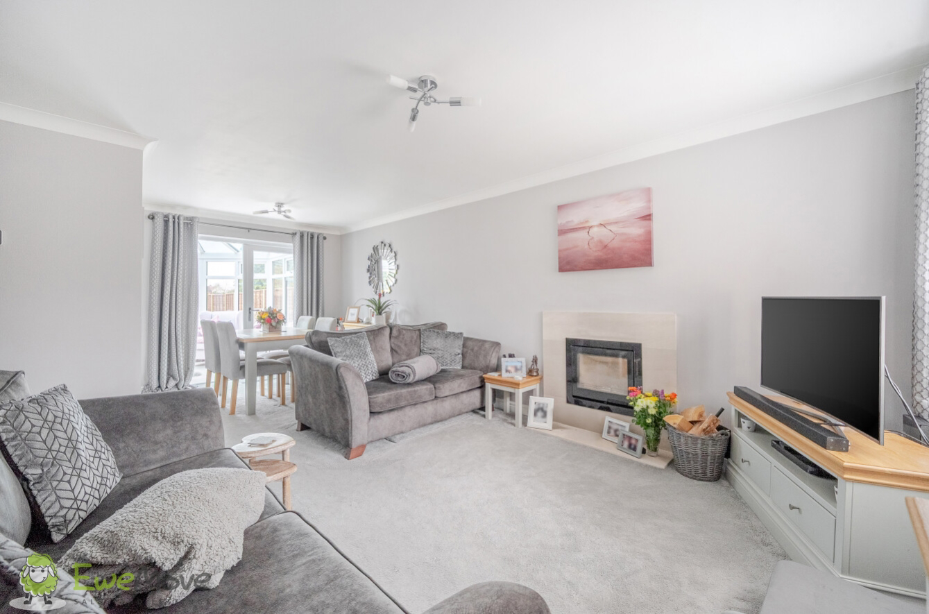 Spencer Close, Pamber Heath, Tadley, RG26, photo 2