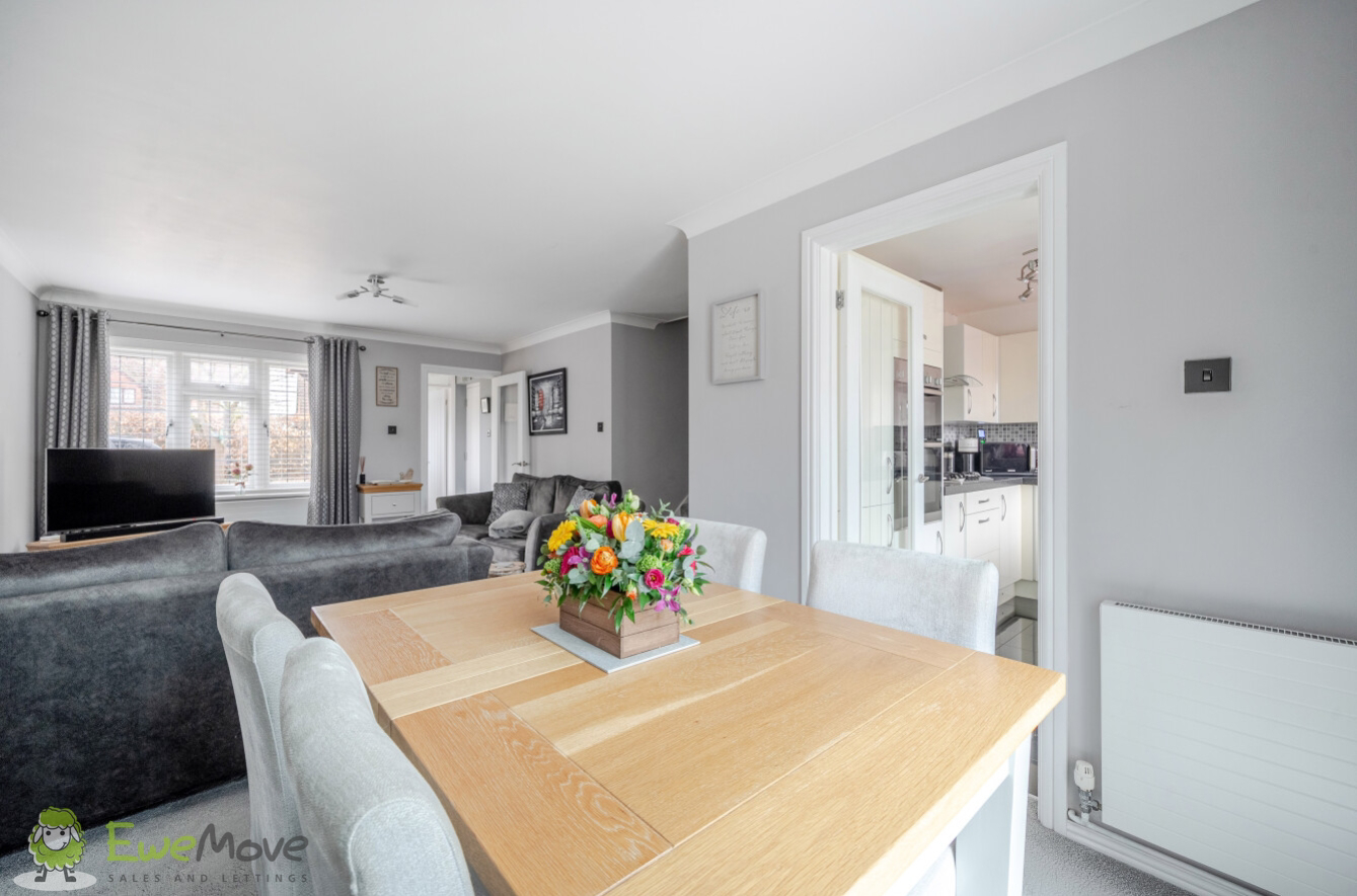 Spencer Close, Pamber Heath, Tadley, RG26, photo 4