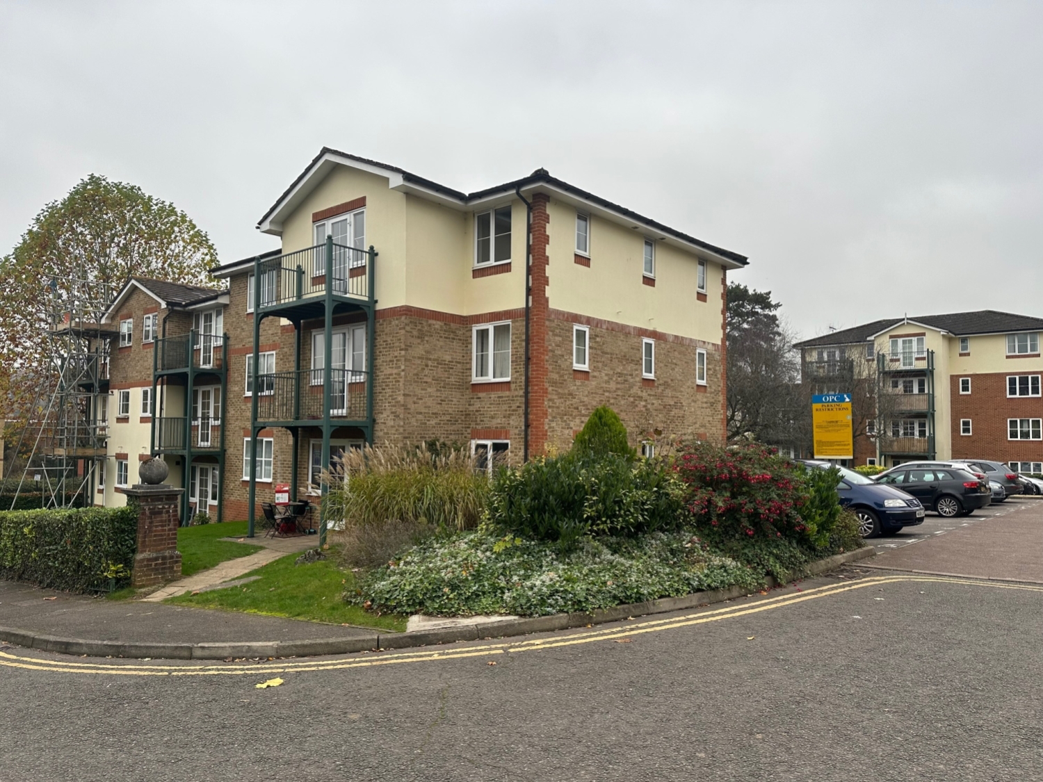 Alexandra Park, Central High Wycombe