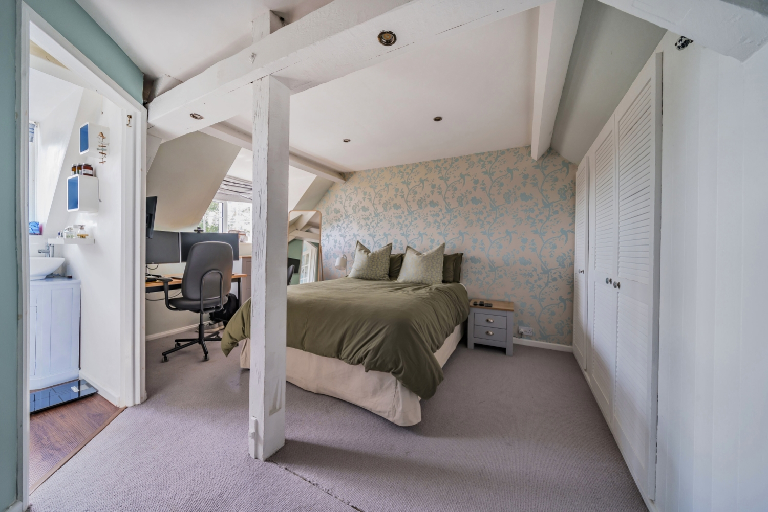 Pear Tree Cottage, Crudwell, Malmesbury, Wiltshire, SN16, photo 14