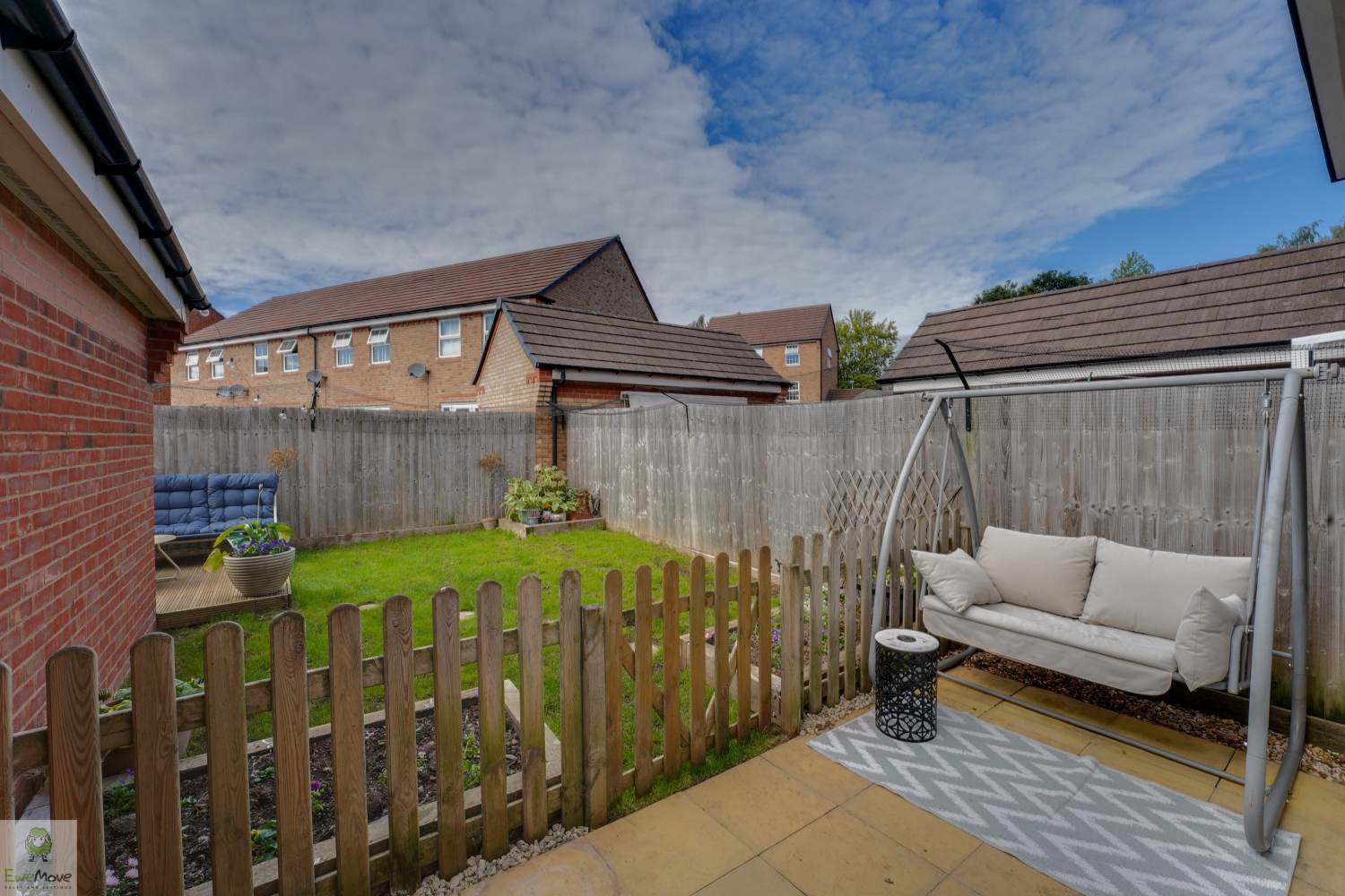 31 Avondale Circle, Stafford, photo 6