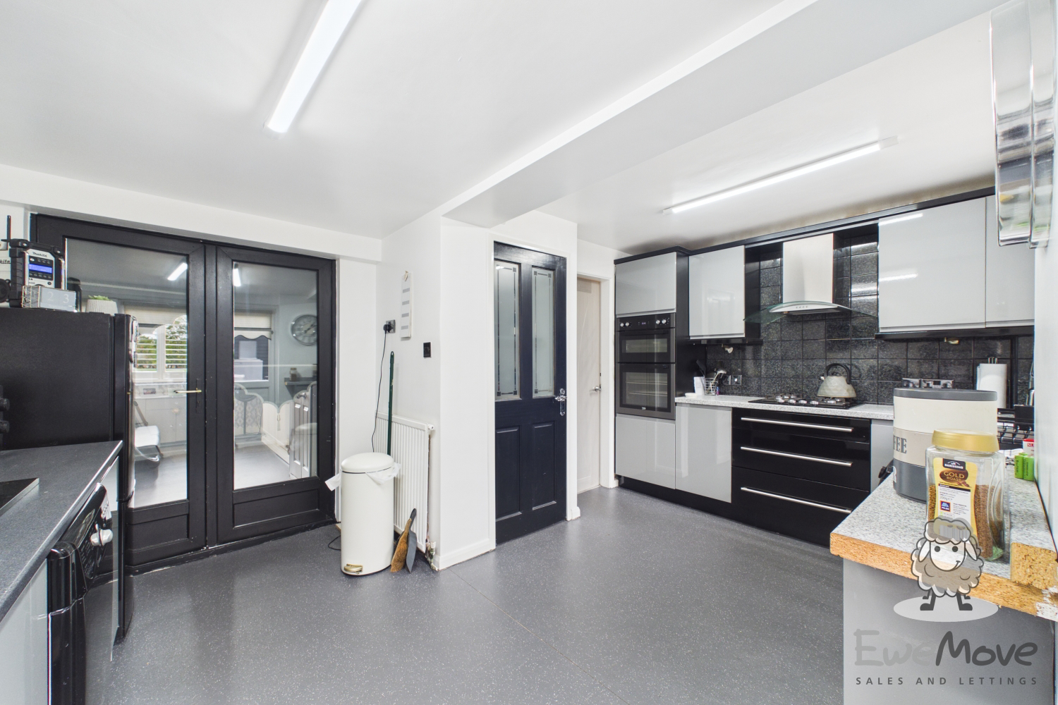 SUTTON PARK DRIVE, ST. HELENS, MERSEYSIDE, WA9, photo 6