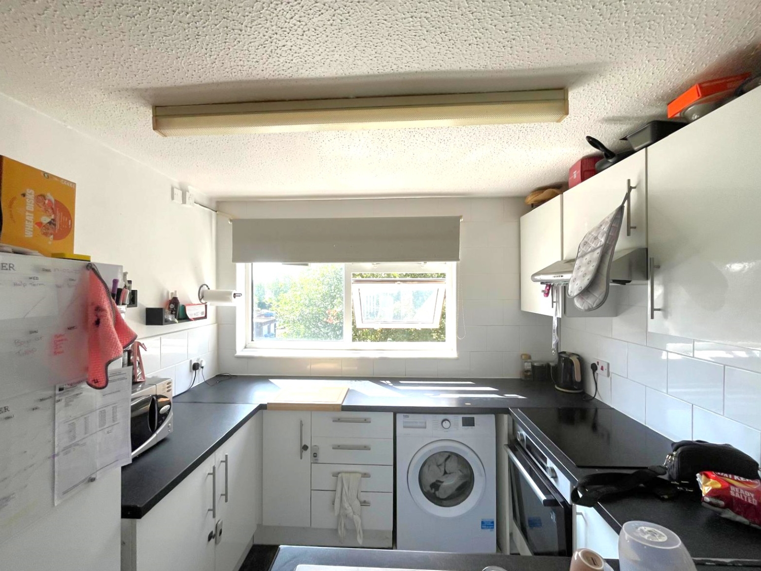 Hazelmere Close, Leatherhead, Surrey, KT22, photo 4