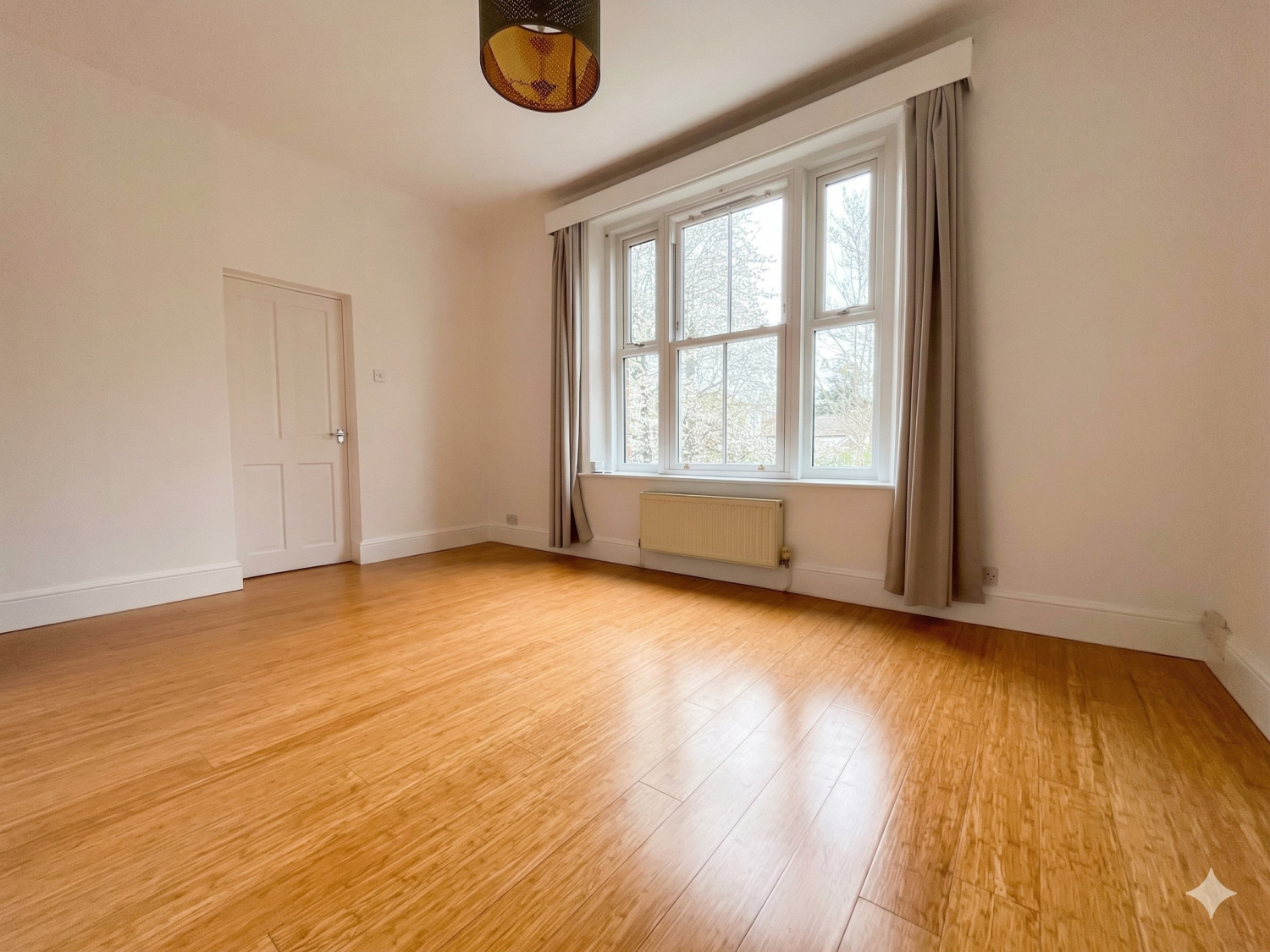 8 Darlaston Road, London, London, SW19, photo 2