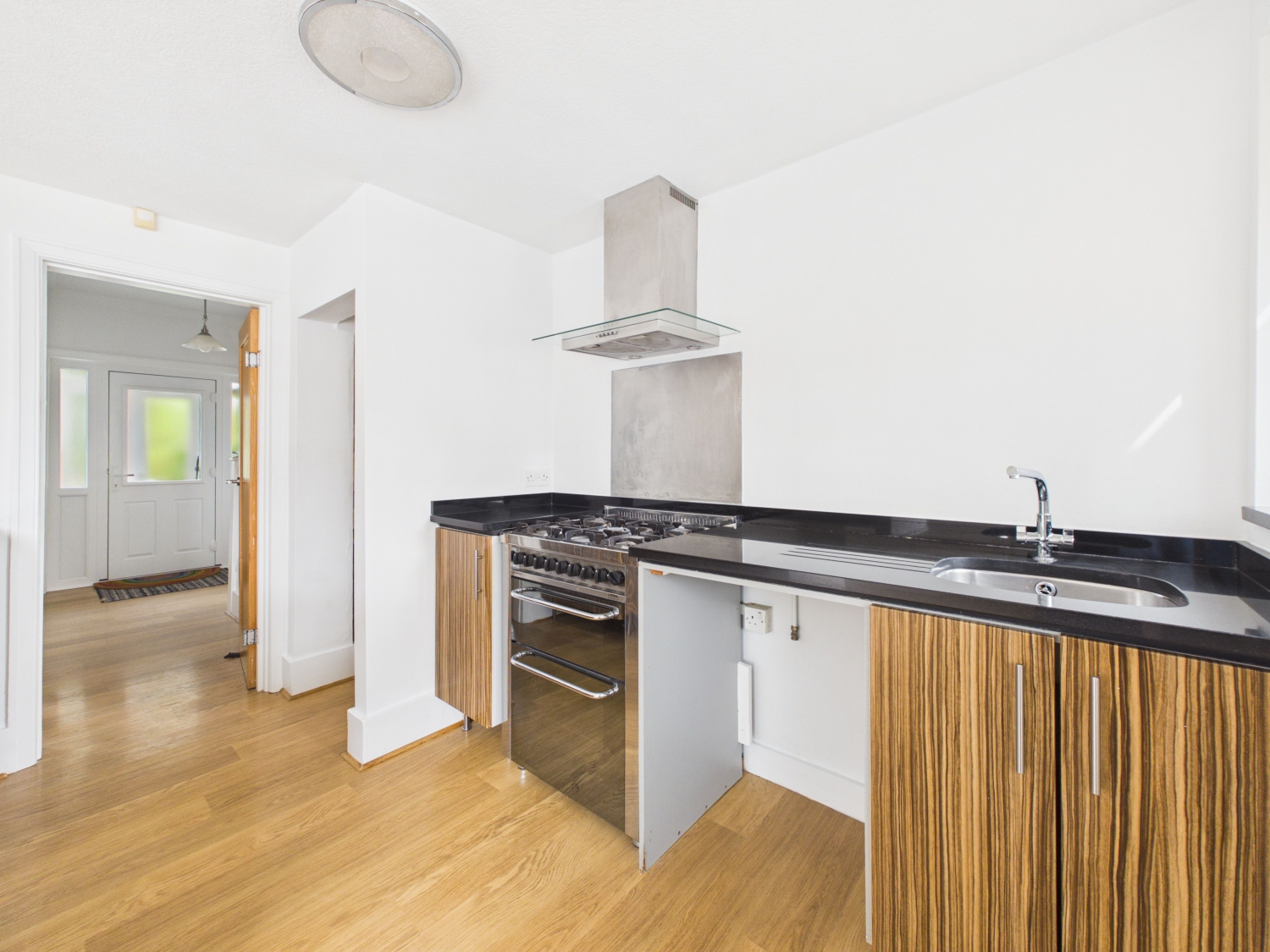 Victoria Road, Morley, Leeds, West Yorkshire, LS27, photo 6
