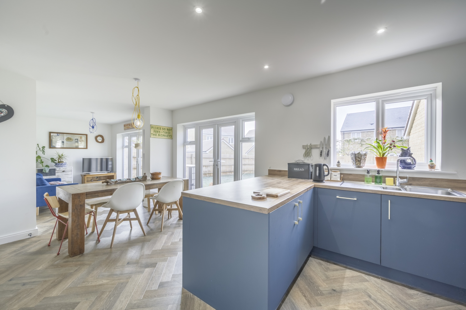 Price Close, Malmesbury, SN16
