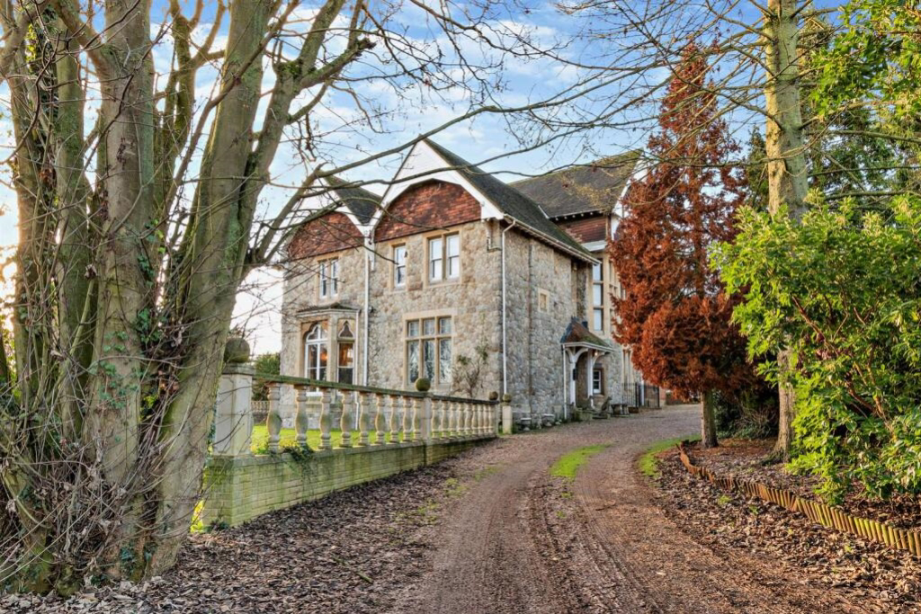 Hermitage Road, Higham, Higham, Rochester, ME3 7NE, photo 4