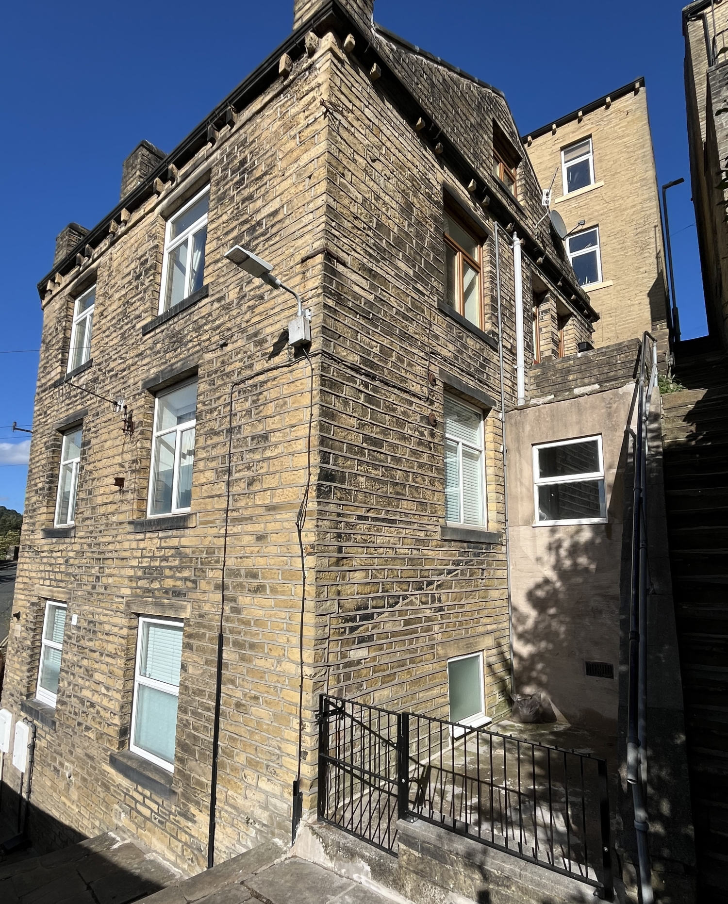 1 Birch Place front shot