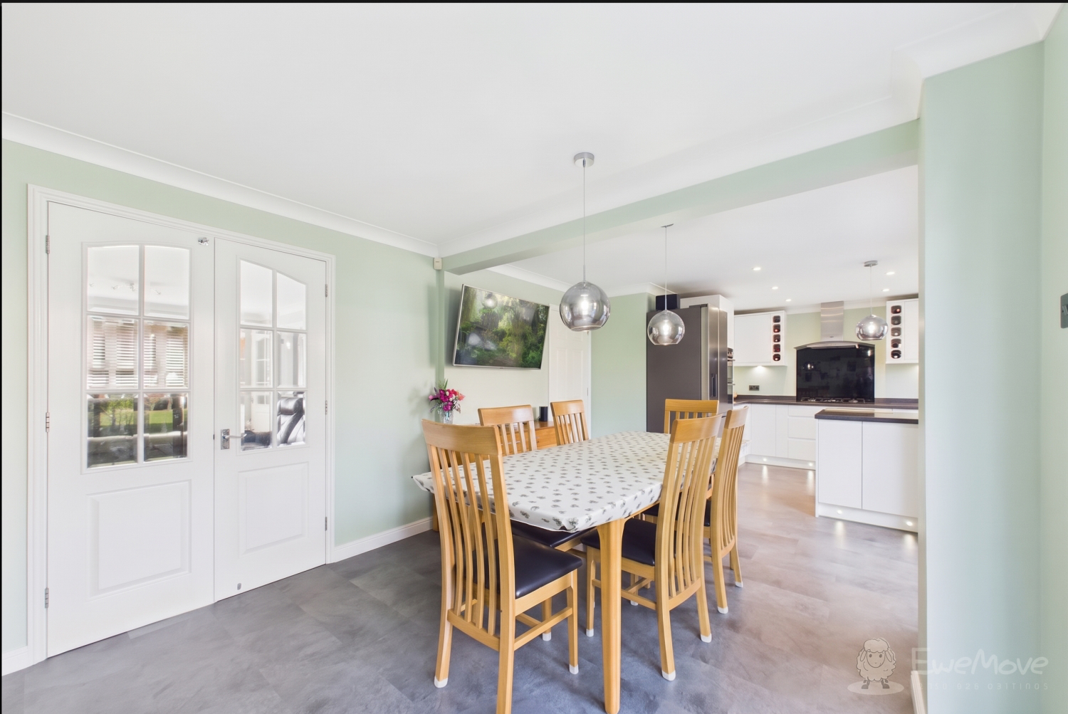 Kitchen - Diner 