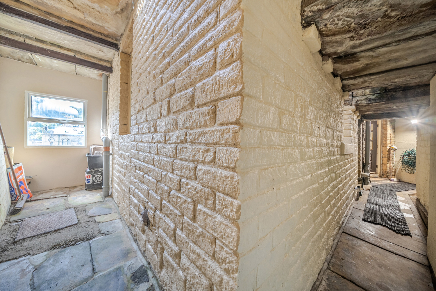 External Passageway and store