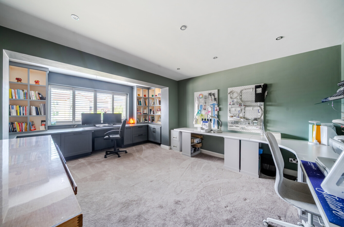 Manor Road, Wales, Sheffield, South Yorkshire, S26, photo 12