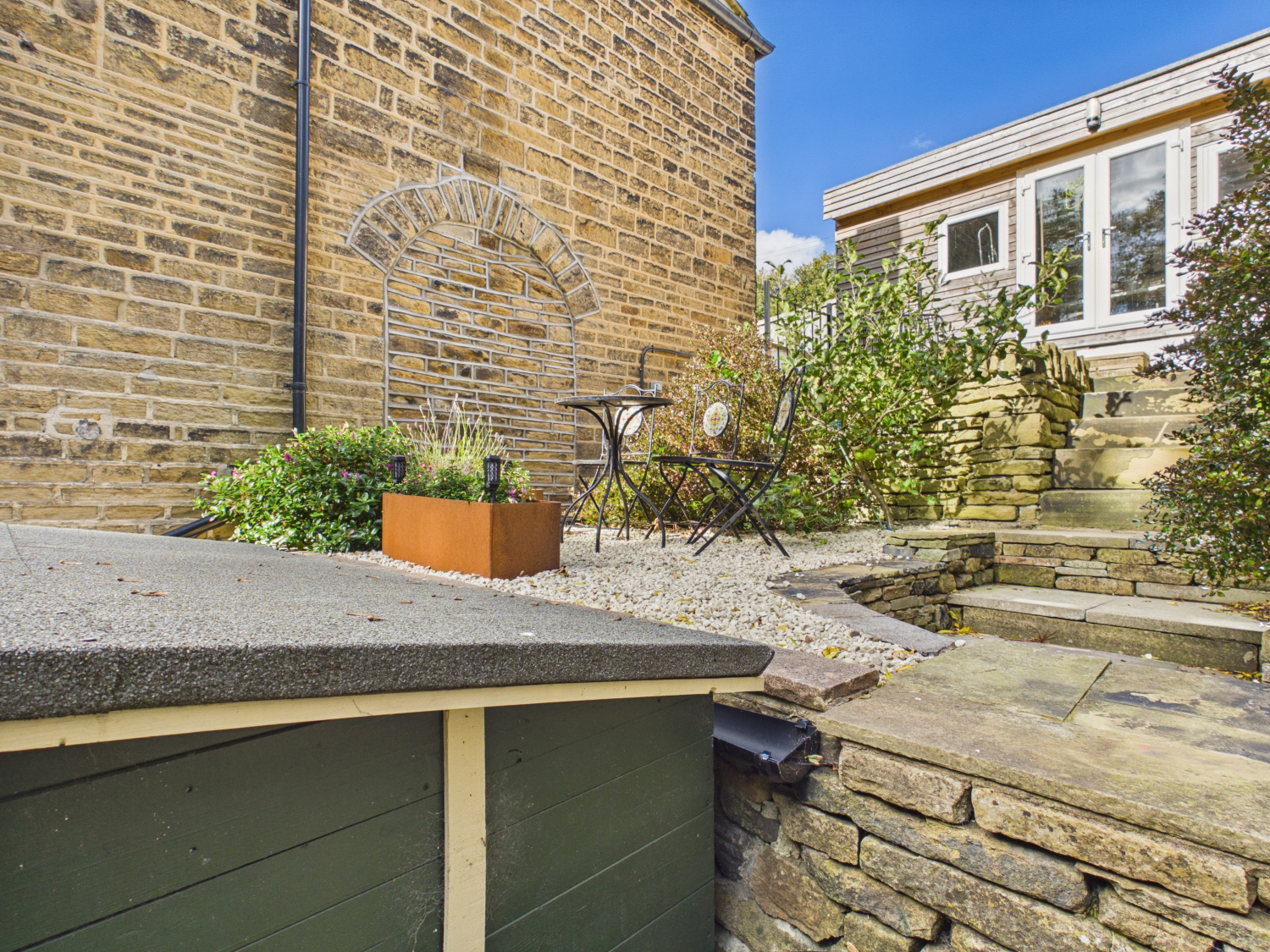 273 LONGWOOD ROAD, LONGWOOD, HUDDERSFIELD, photo 35