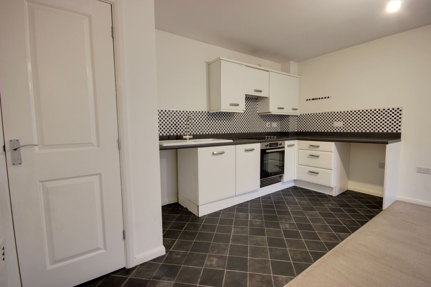 Flat 29 1 Acklam Court, Beverley, photo 5
