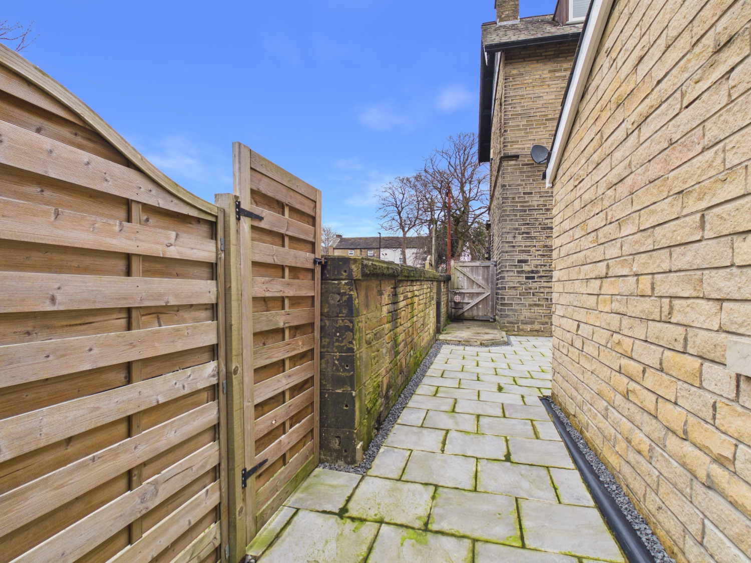 1 Stafford Parade, Skircoat Green, Halifax HX3 0PD, photo 40