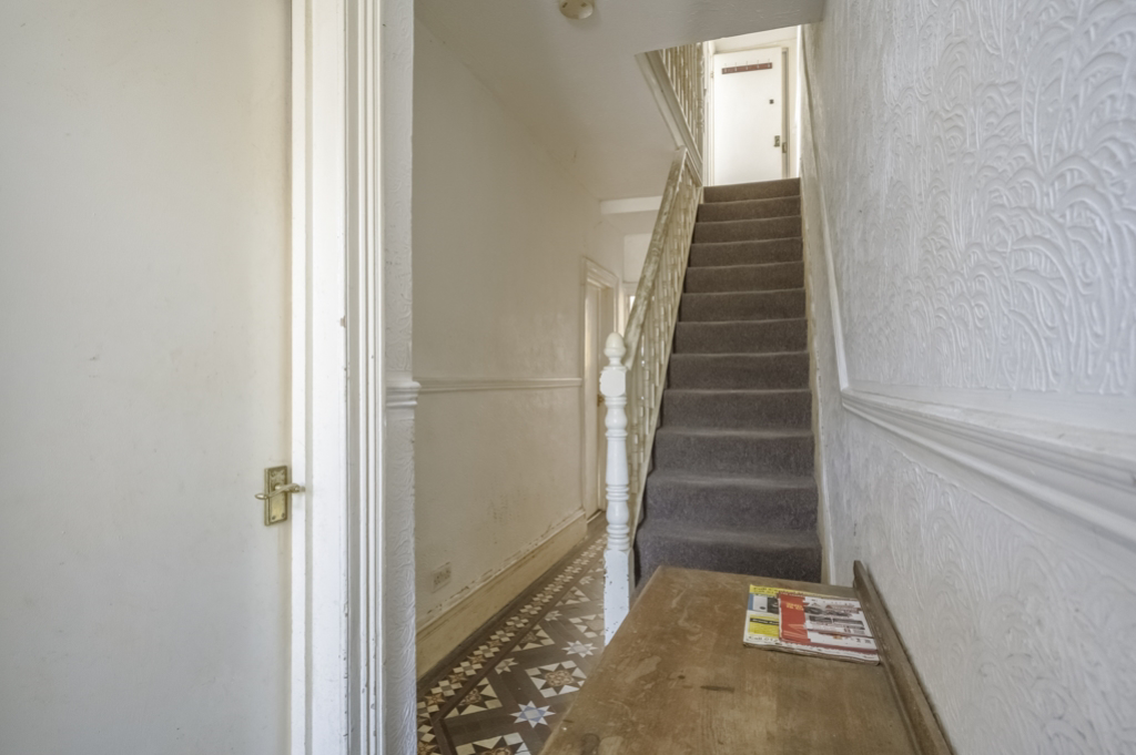 County Road, Swindon, SN1, photo 11