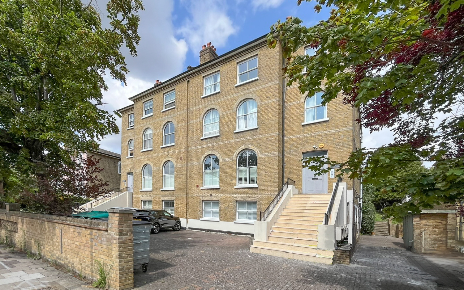 Lancaster Avenue, West Dulwich, London, SE27 9EL