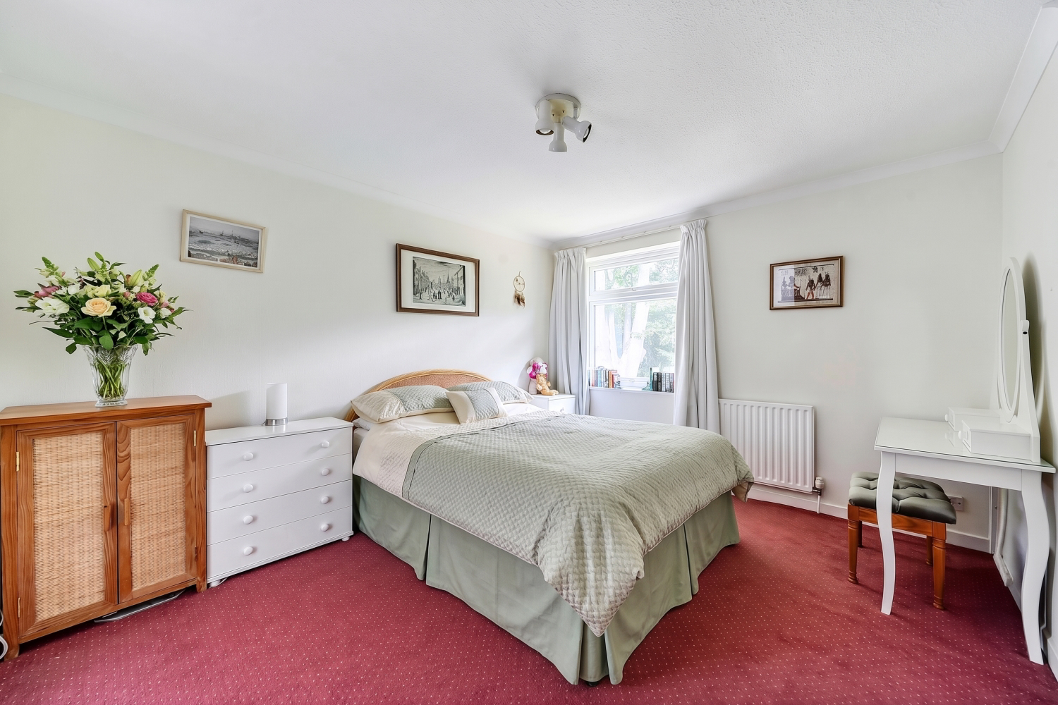 Chartwell Place, Epsom, Surrey, KT18, photo 6