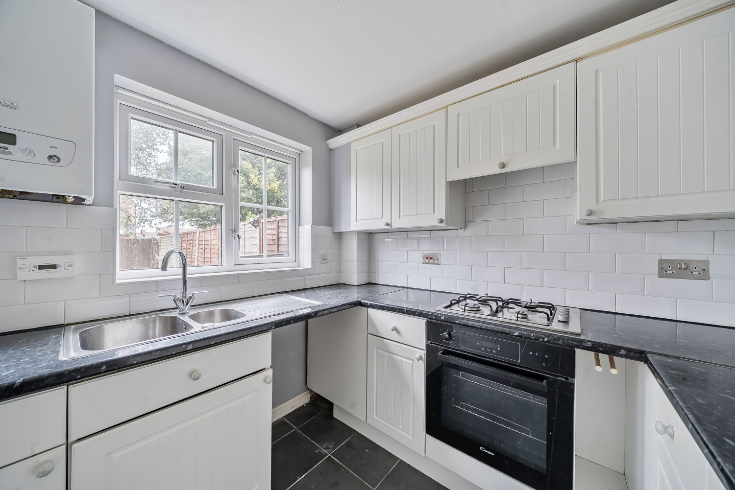 Stempe Close, Hawkinge, CT18, photo 2