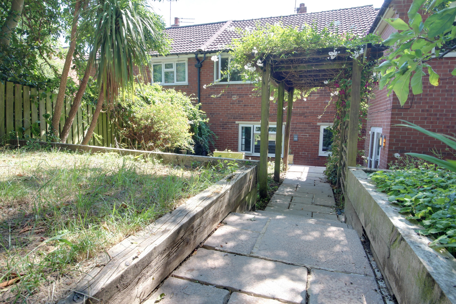5 KING GEORGE ROAD, HORSFORTH, LEEDS, photo 13