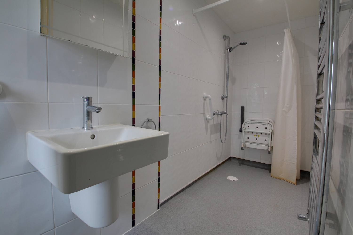 5 KING GEORGE ROAD, HORSFORTH, LEEDS, photo 12