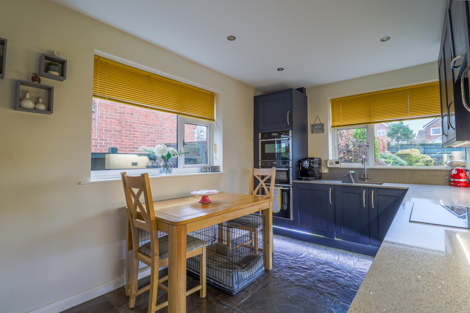 RECTORY DRIVE, WINGERWORTH, CHESTERFIELD, DERBYSHIRE, S42, photo 3