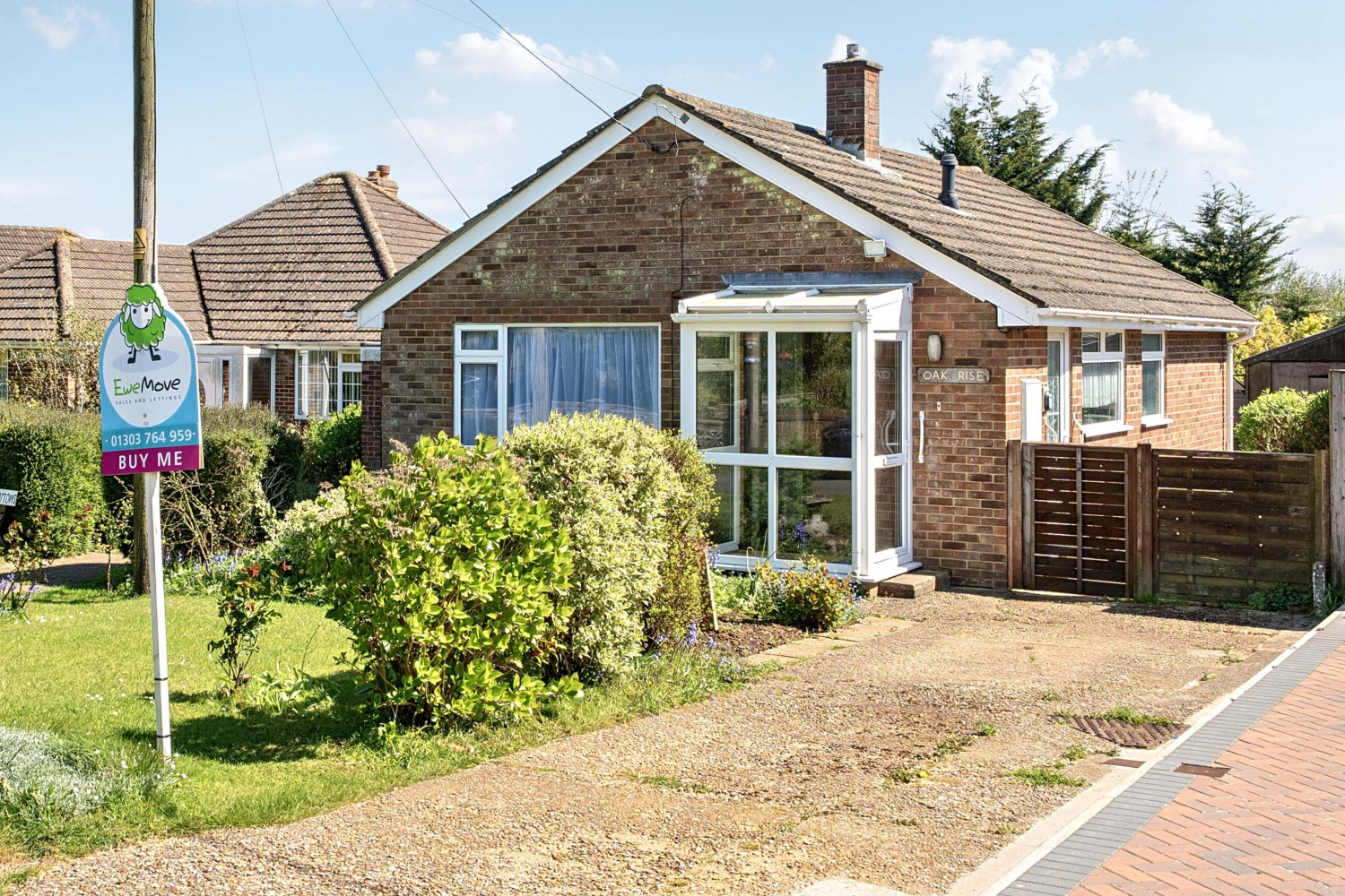 Coombe Wood Lane, Hawkinge, CT18