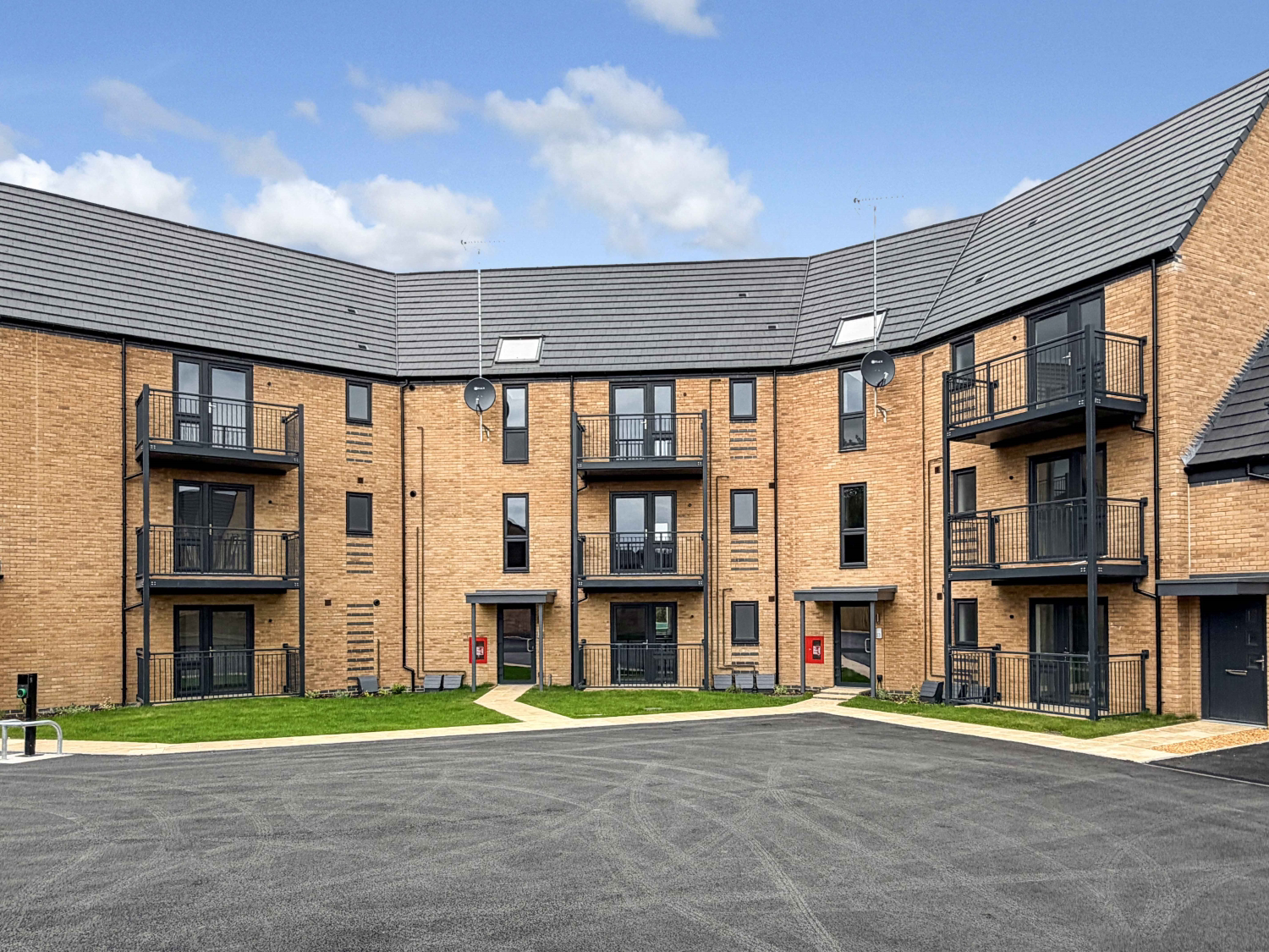 Western Gate Brook Close, Swindon, SN3 6