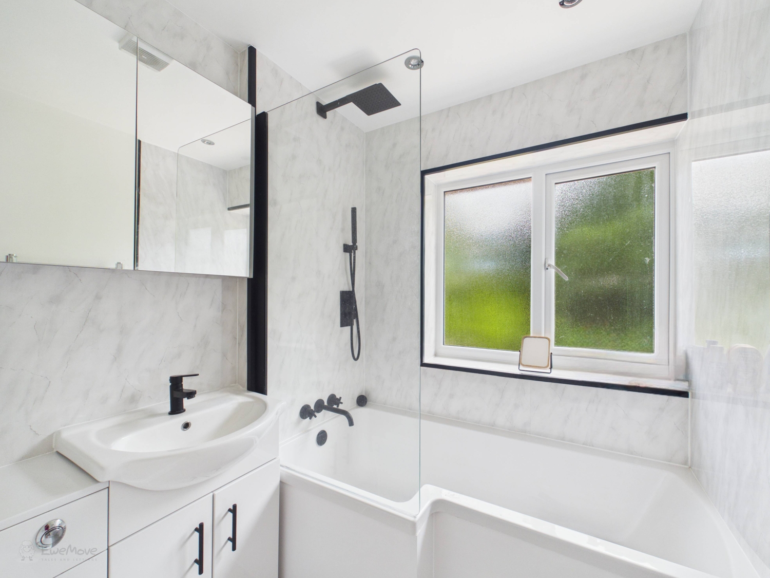 Featherston Drive, Burbage LE10, photo 17