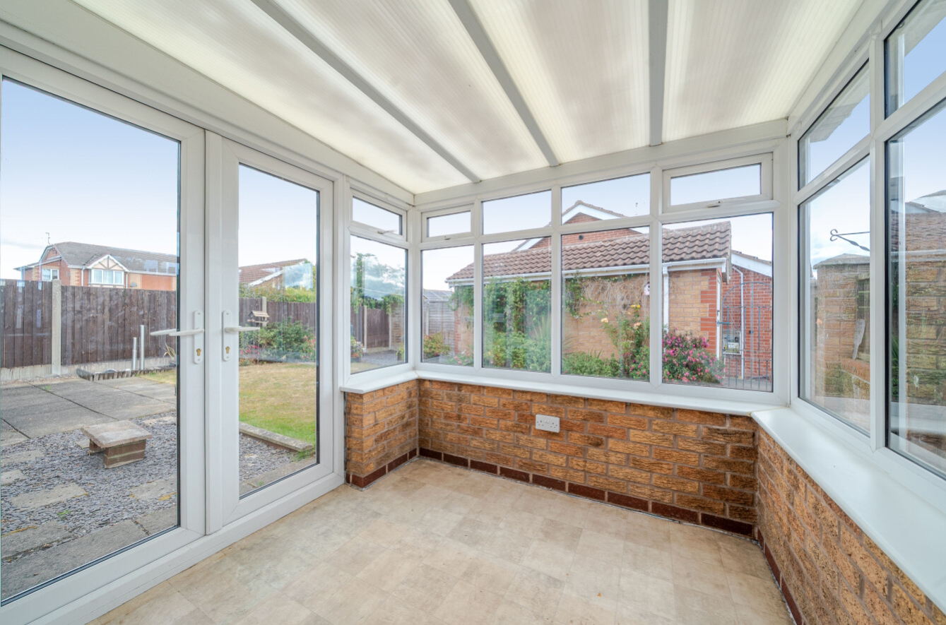 Chapel Close, Clowne, Chesterfield, Derbyshire, S43, photo 4