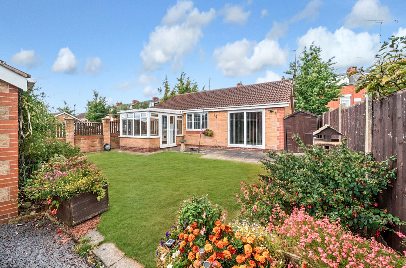 Chapel Close, Clowne, Chesterfield, Derbyshire, S43, photo 8