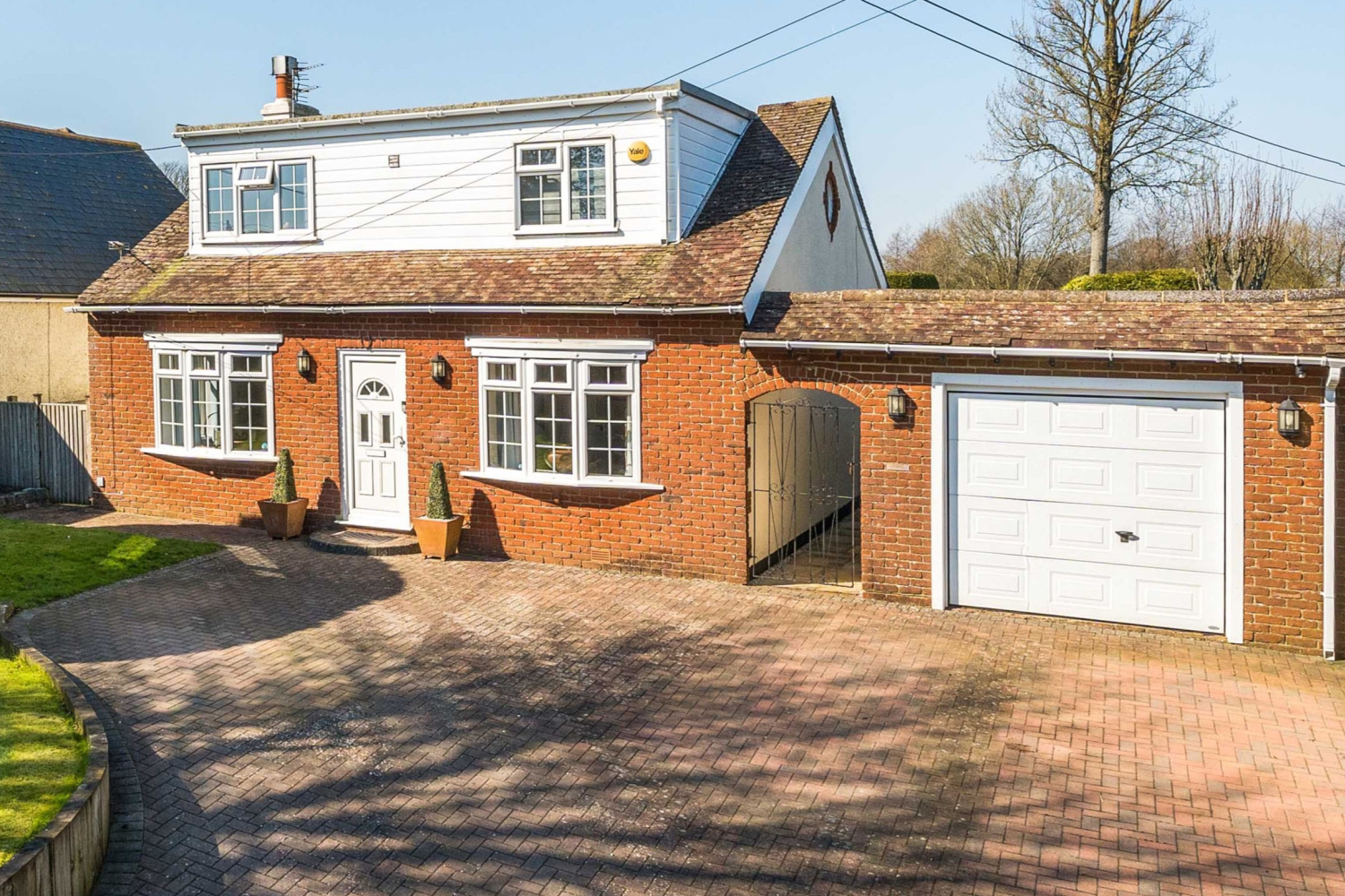 The Street, Hawkinge, CT18