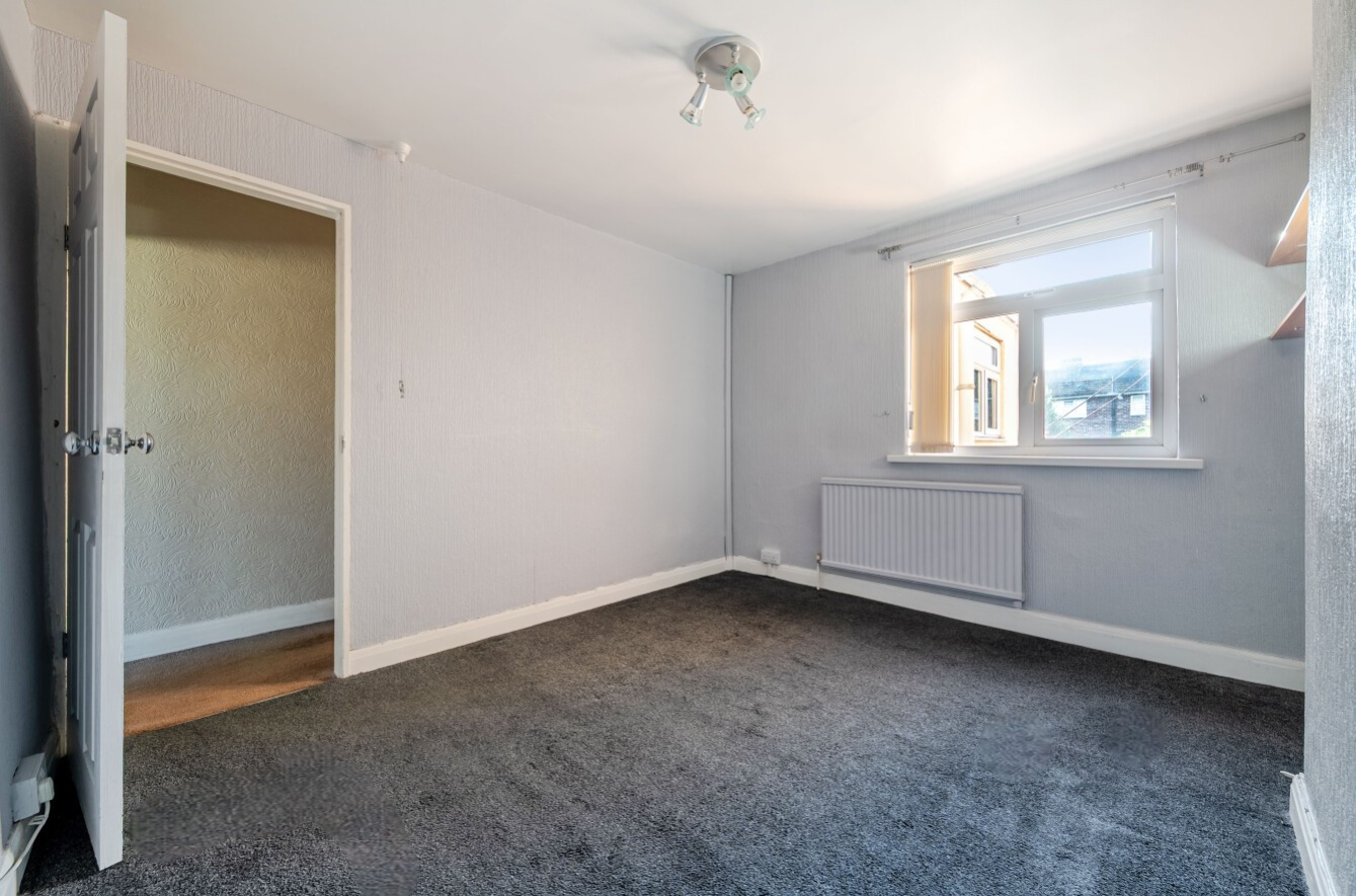 Burnell Street, Brimington, Chesterfield, Derbyshire, S43, photo 10