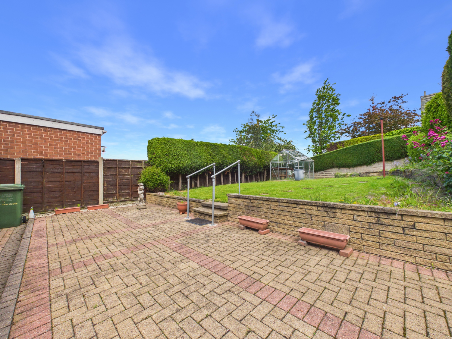 Moor View Close, Castleford, West Yorkshire, WF10, photo 13
