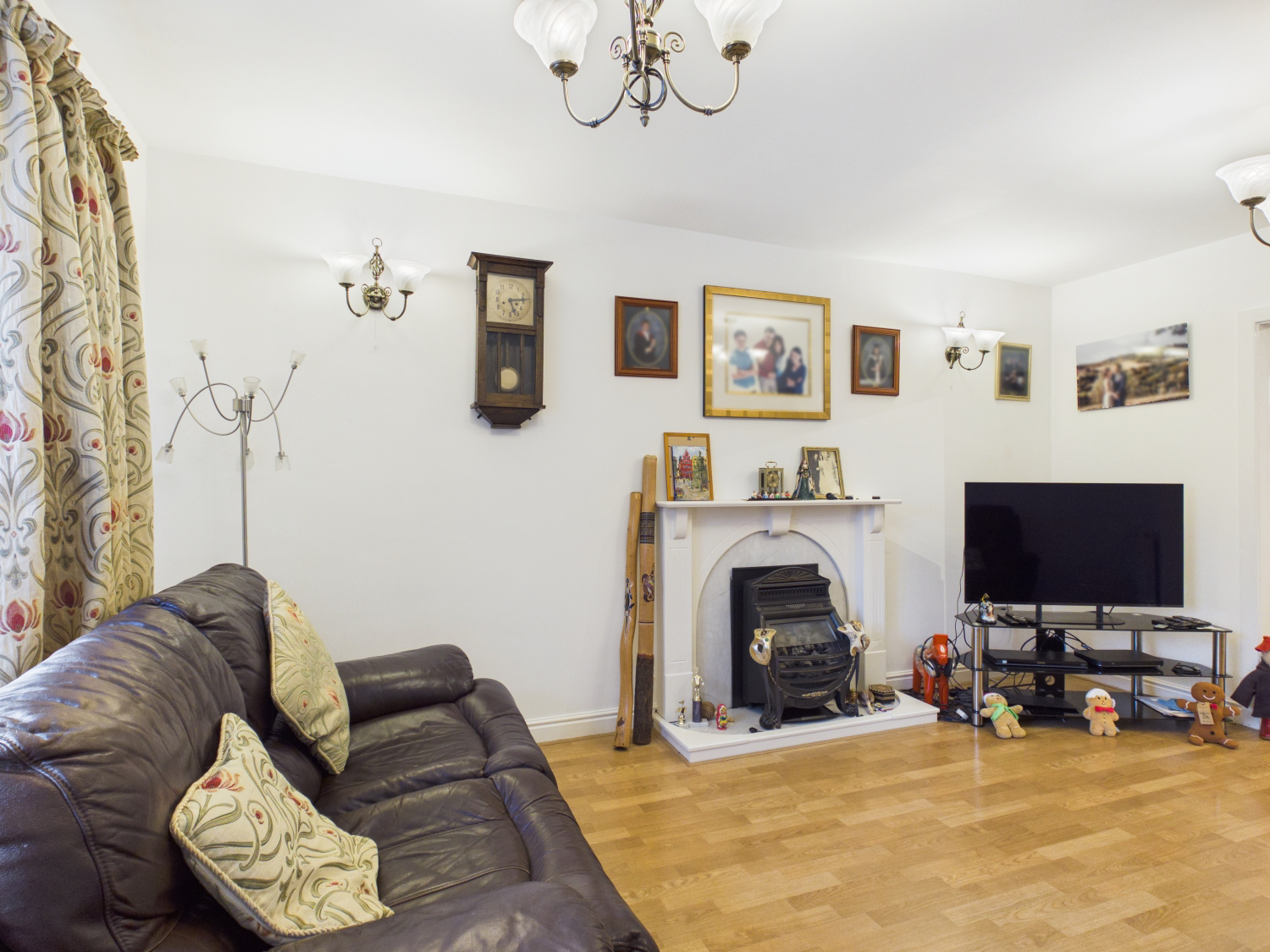 Lincoln Close, Ashton-under-Lyne, OL6 8BS, photo 10