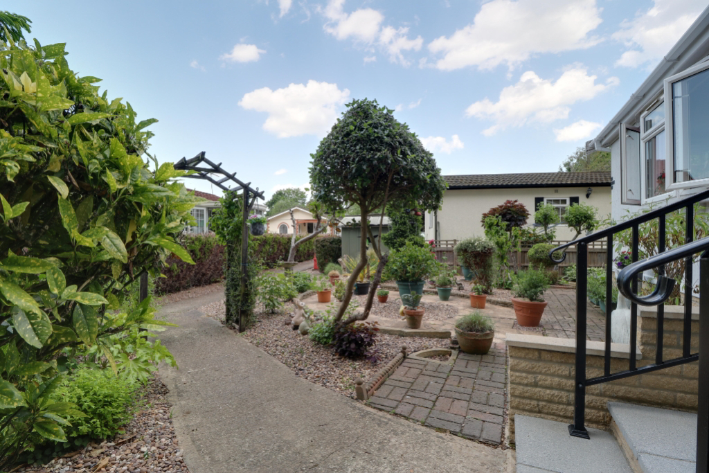 The Paddock, Westgate Park, Sleaford, Lincs, photo 13