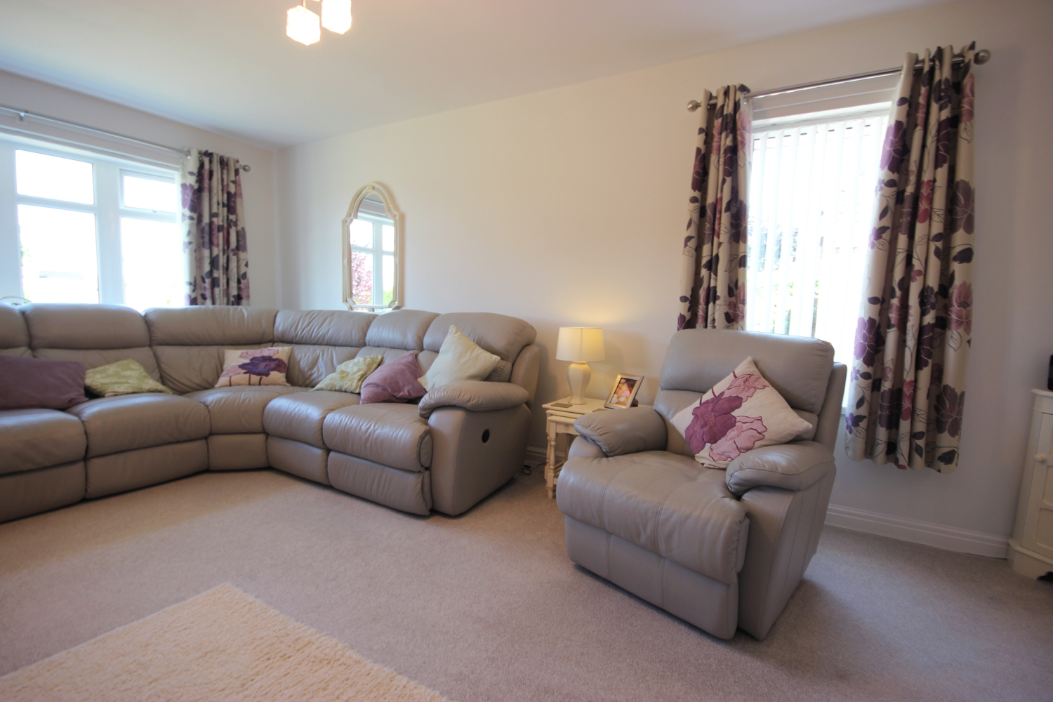Molesgarth House South Newbald Road, South Newbald, York, photo 13