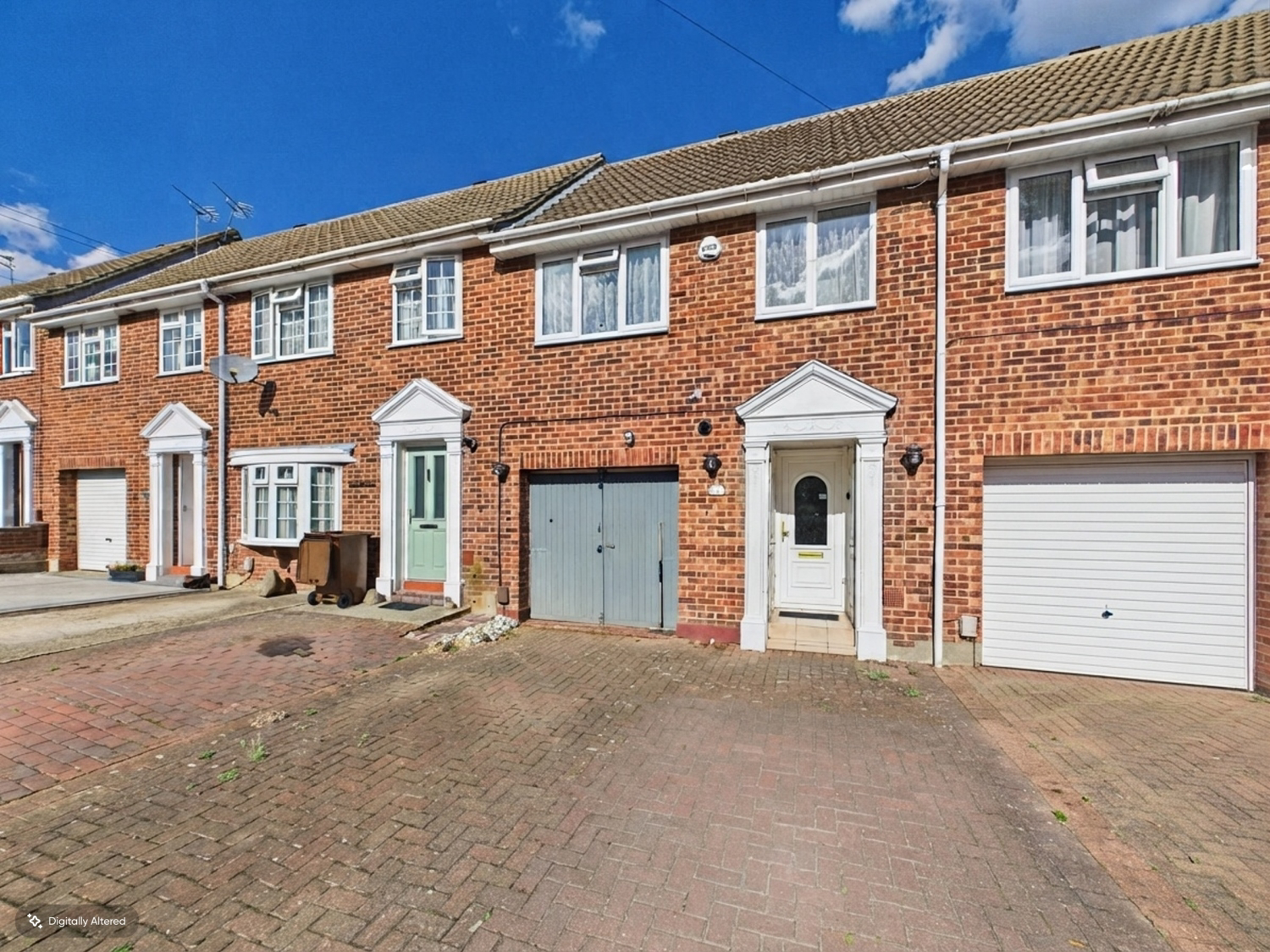 Portsmouth Close, Strood, Rochester, Kent, ME2 2QY, photo 2
