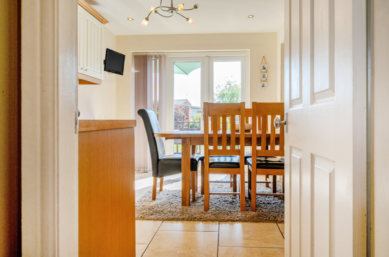 West End, Barlborough, NE Derbyshire, S43, photo 12