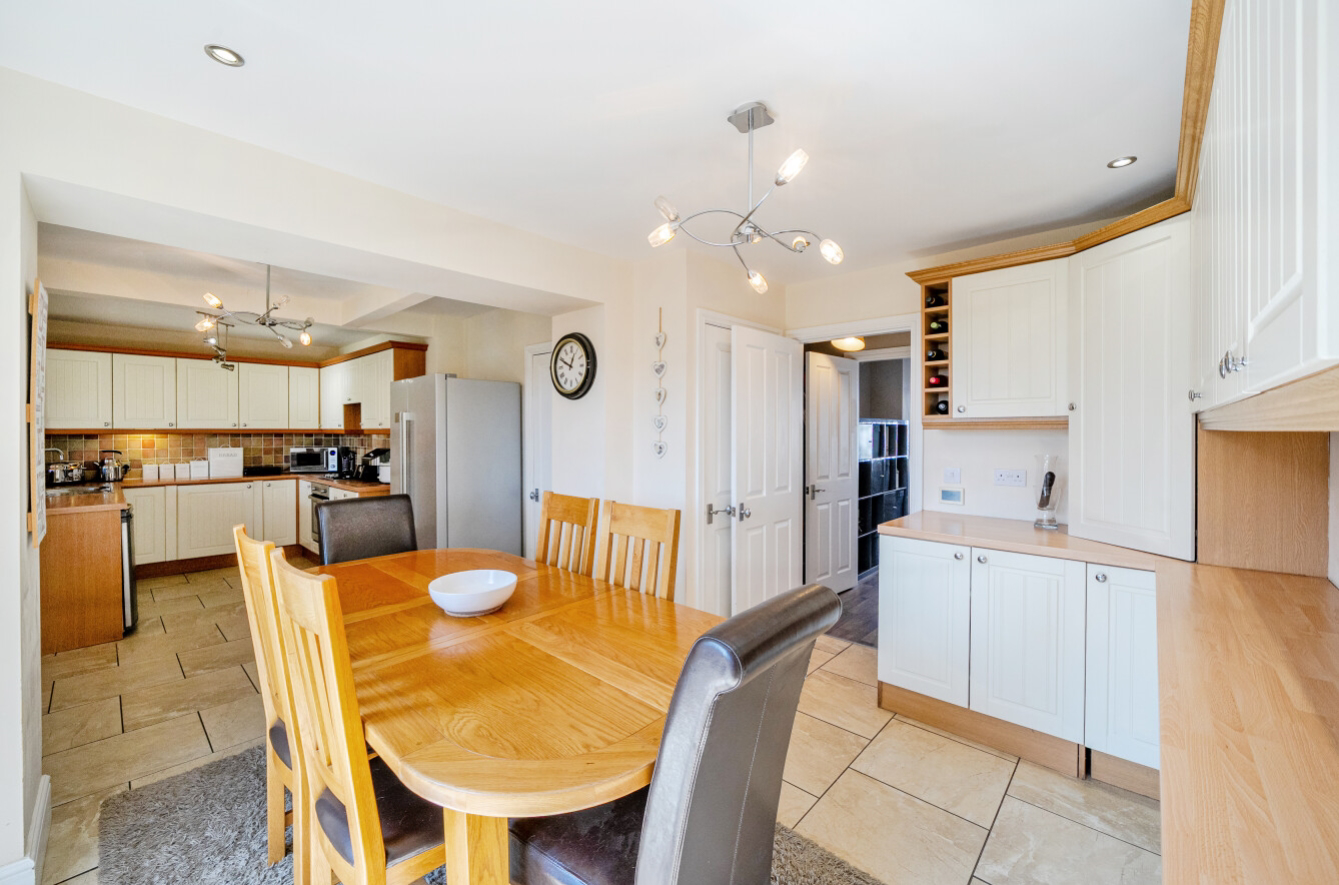 West End, Barlborough, NE Derbyshire, S43, photo 7