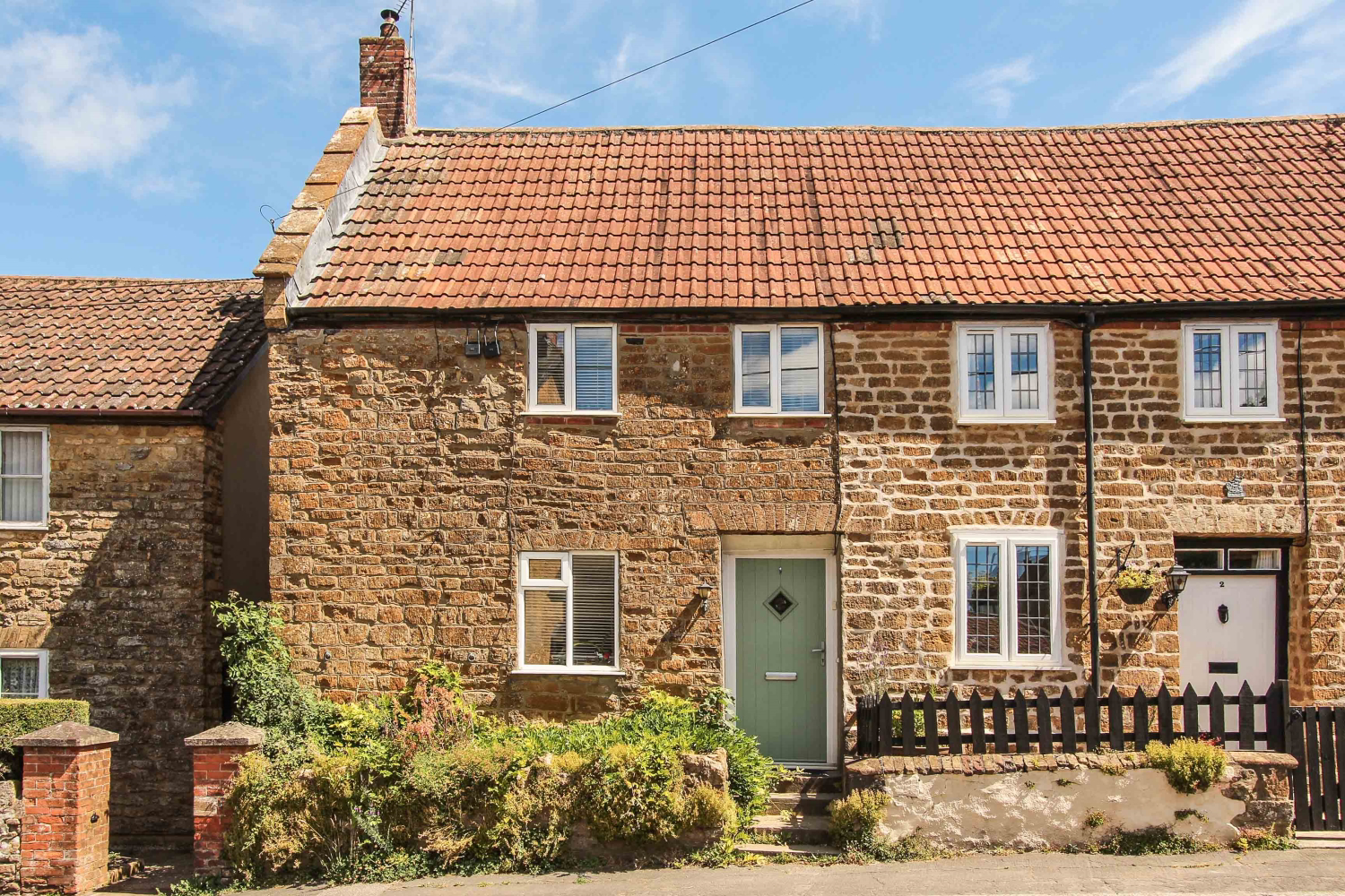 Middle Street, Misterton