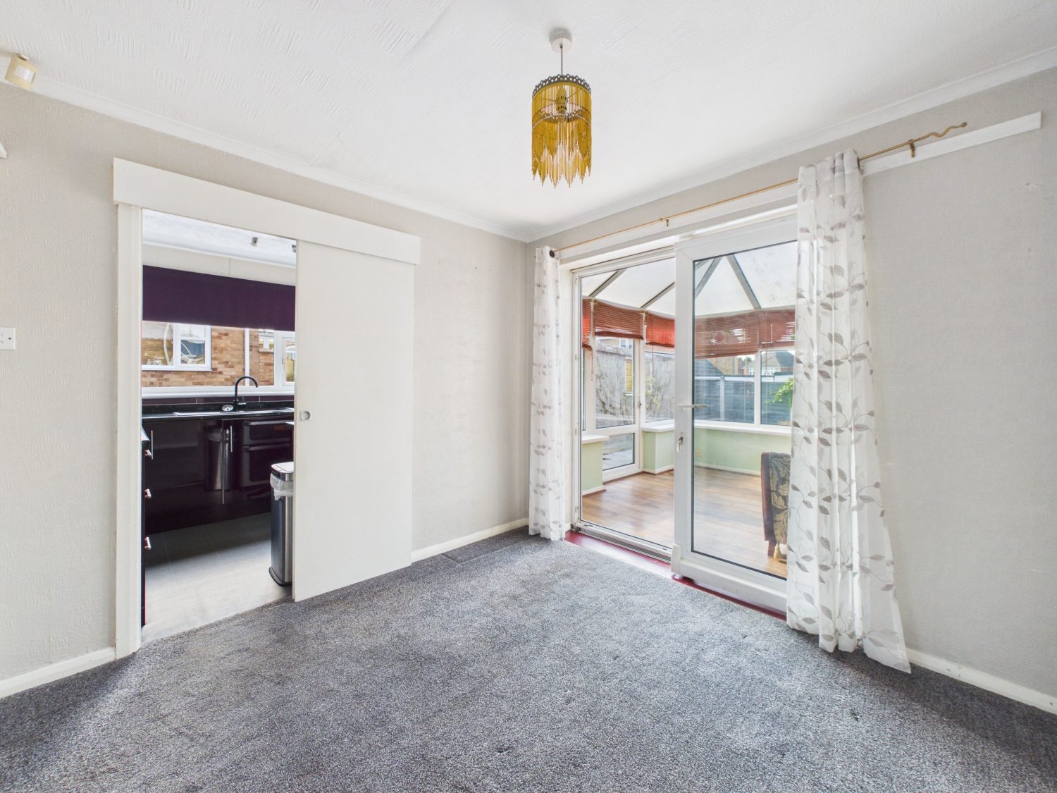 Denshaw Drive Morley, Leeds, West Yorkshire, LS27, photo 9