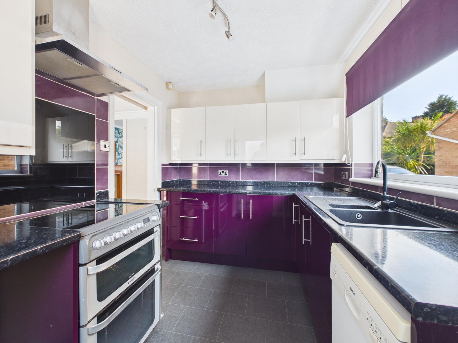 Denshaw Drive Morley, Leeds, West Yorkshire, LS27, photo 7