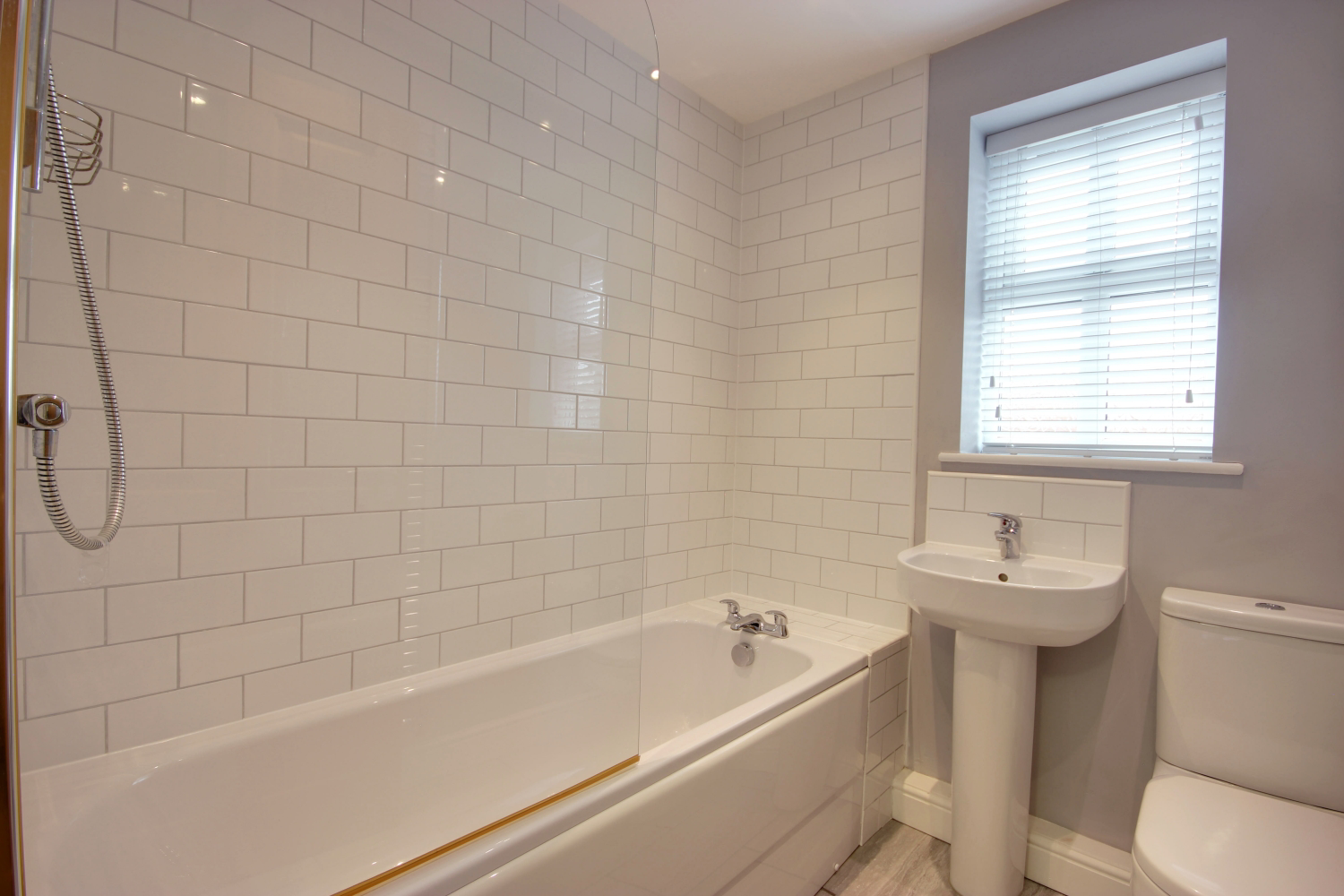 2 Coachman Close, Beverley, photo 15
