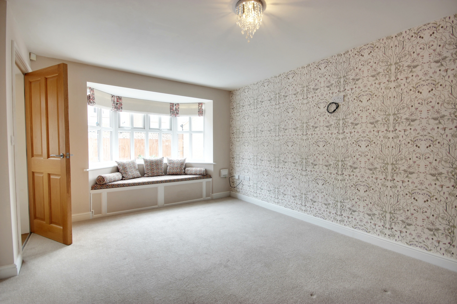 2 Coachman Close, Beverley, photo 4