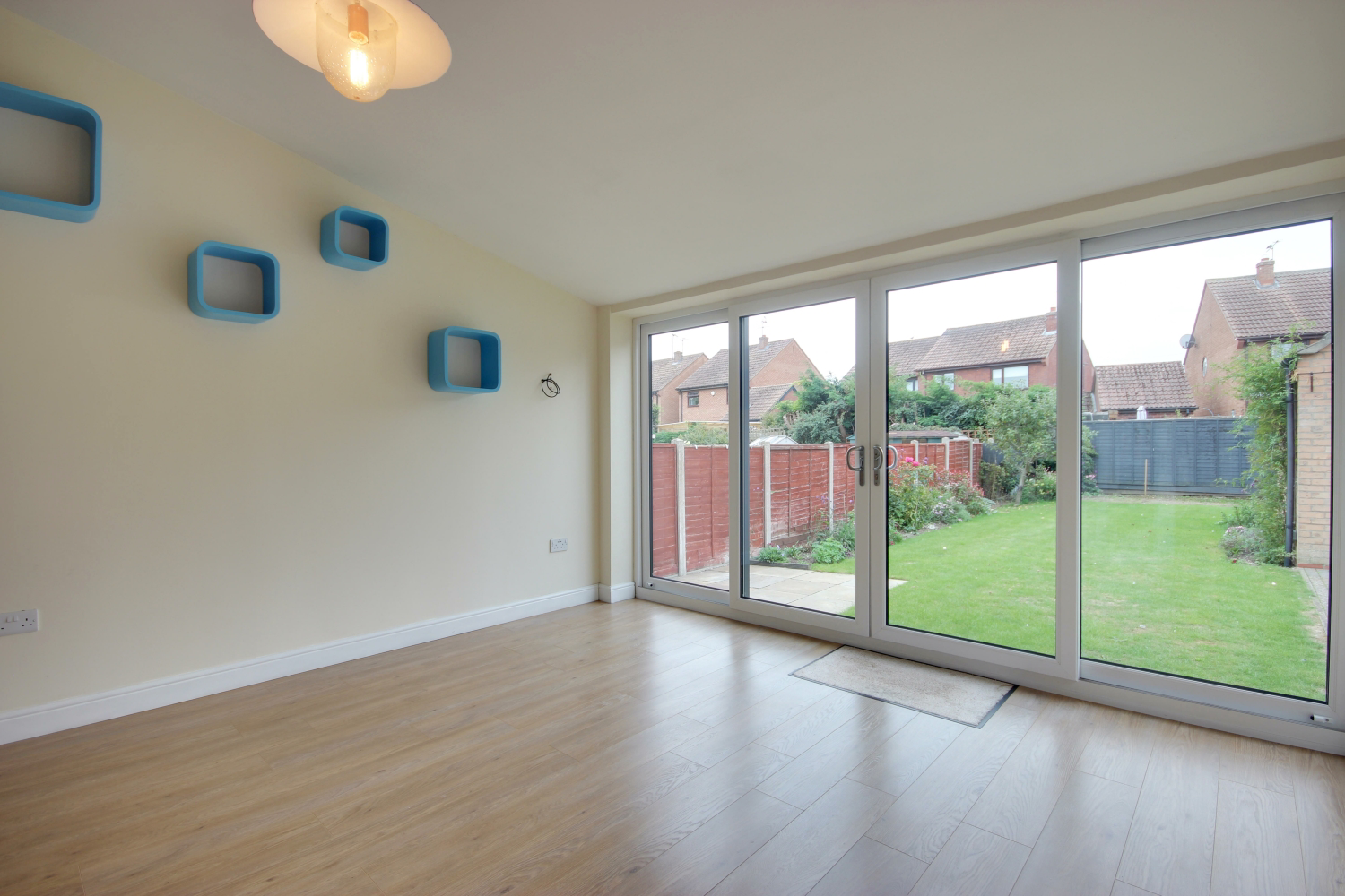 2 Coachman Close, Beverley, photo 5