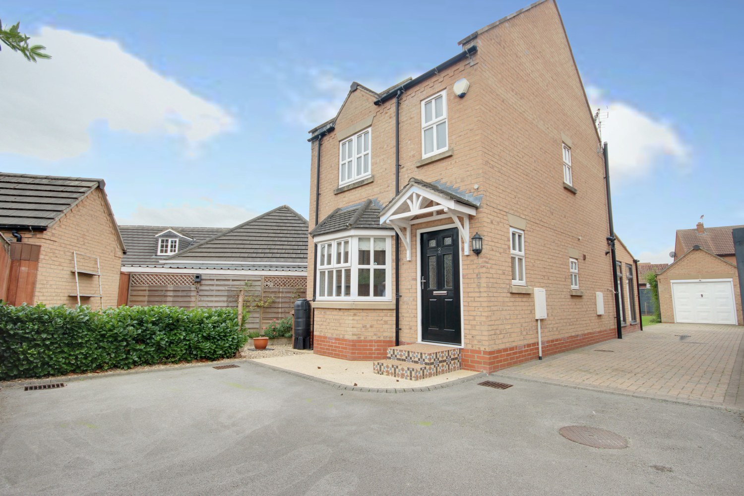 2 Coachman Close, Beverley