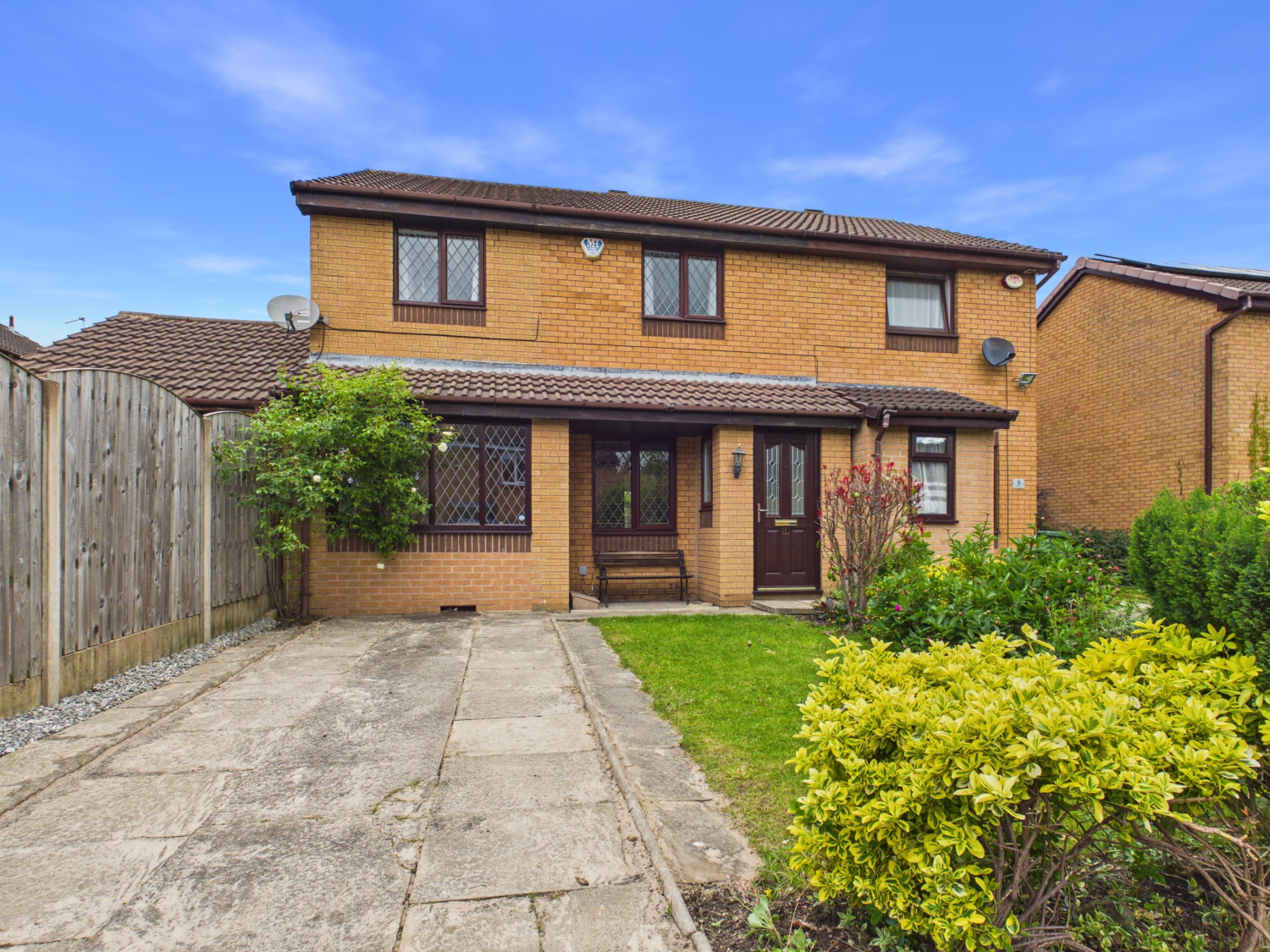 NEW HALL CLOSE, CRIGGLESTONE, WAKEFIELD, WEST YORKSHIRE, WF4
