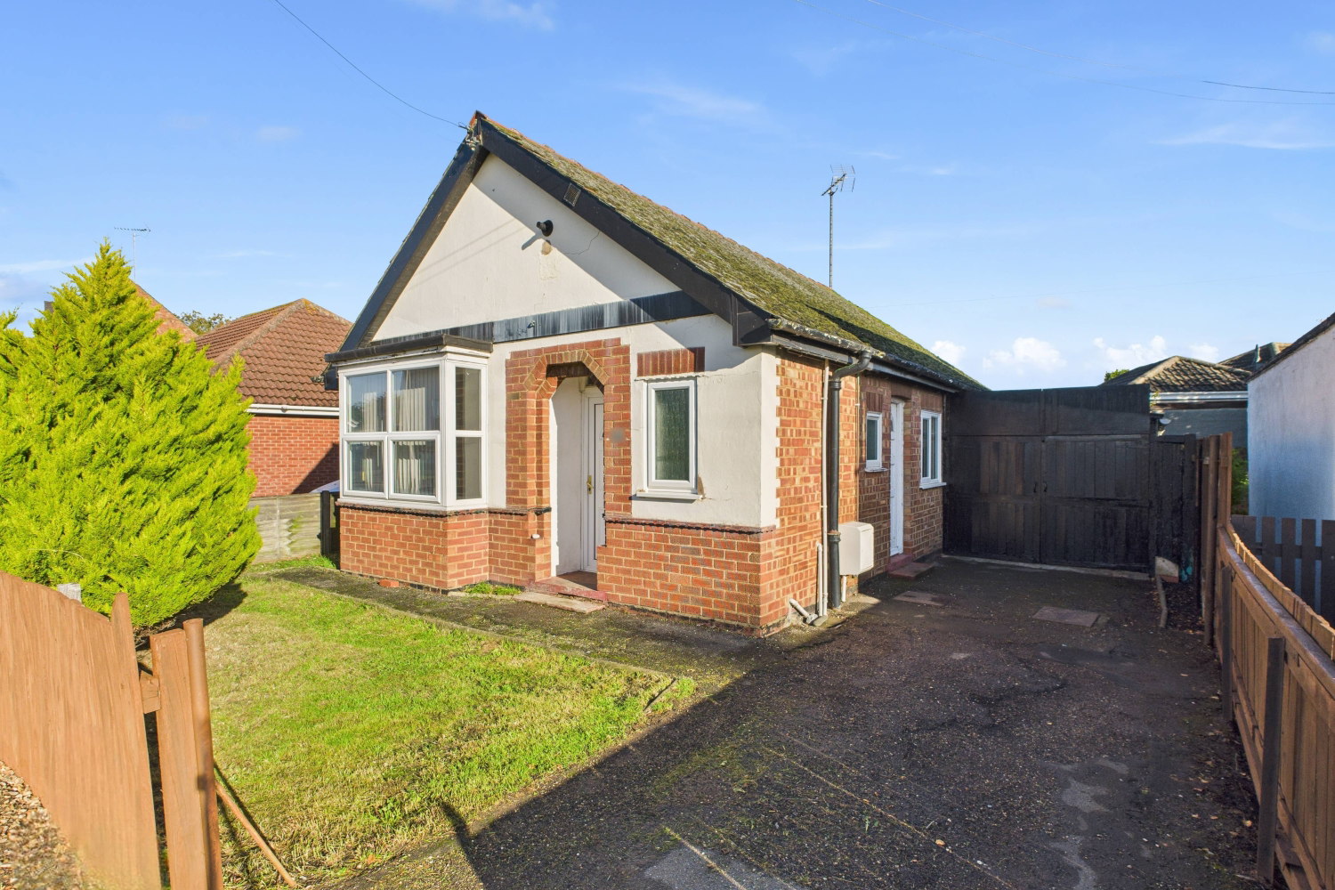 Clay Lake, Spalding, Lincolnshire, PE11