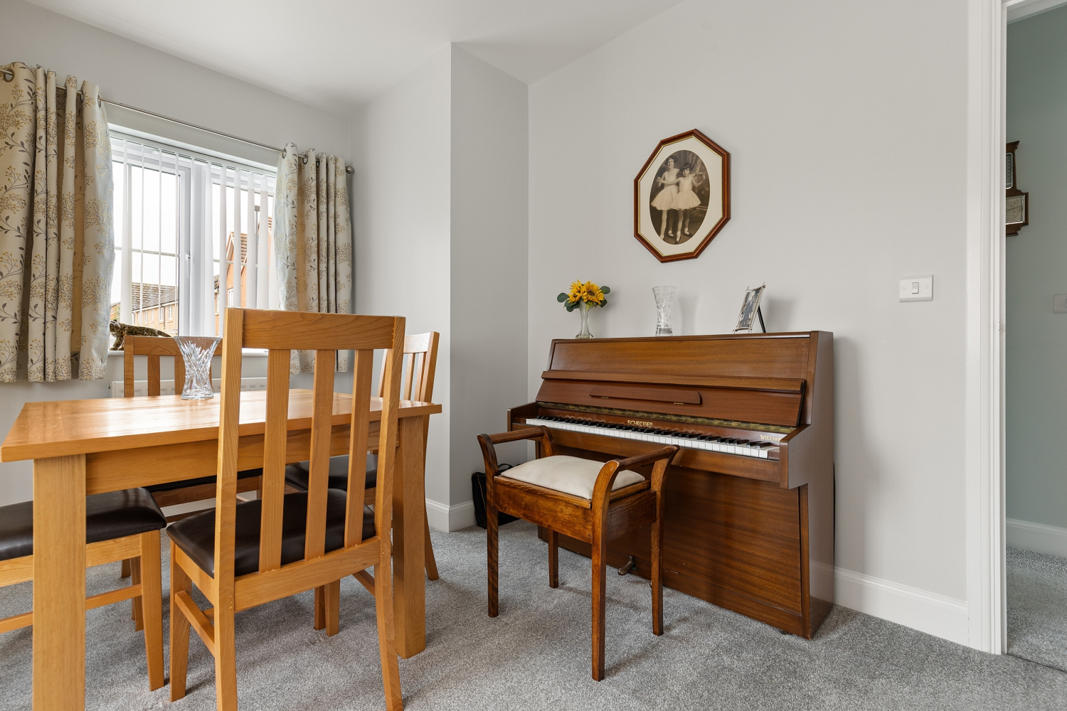 Sherwood Drive, Thorpe Willoughby, Selby, North Yorkshire, YO8, photo 10