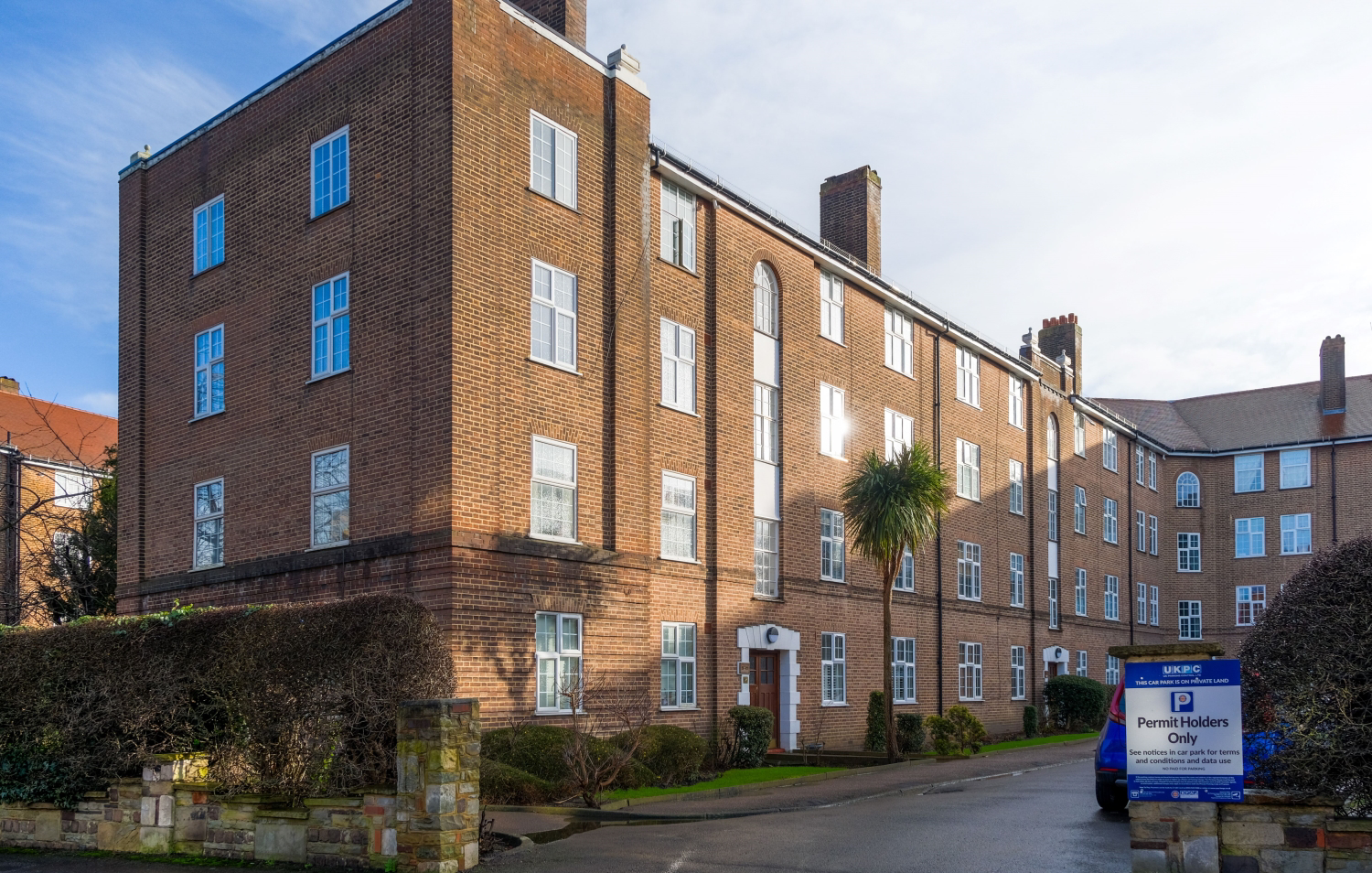 Flat 140 Norbiton Hall, Birkenhead Avenue, Kingston upon Thames, photo 13
